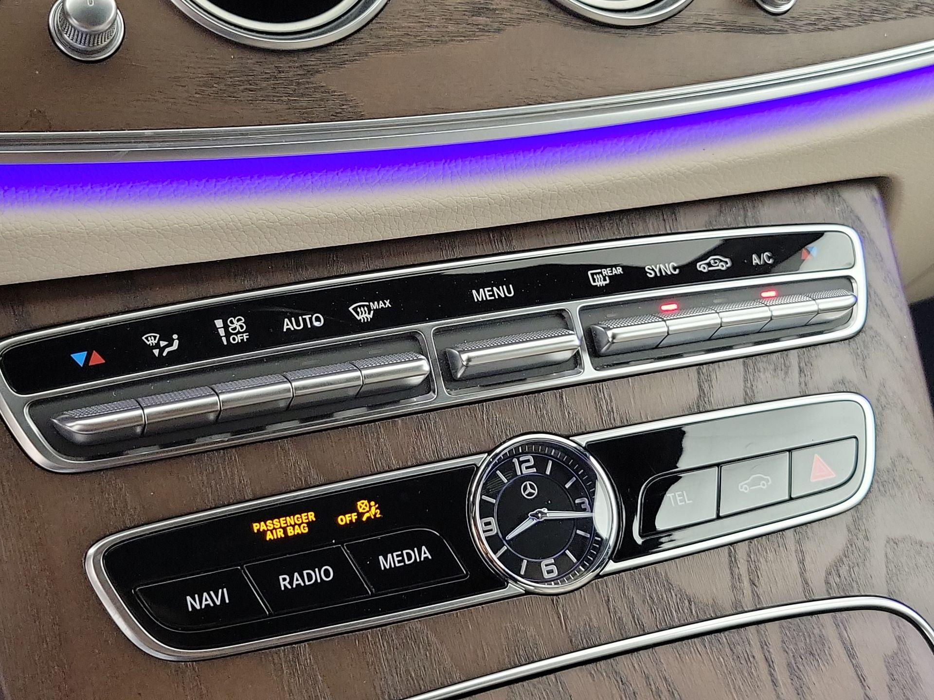 Thumbnail: 2018 Mercedes-Benz E-Class - 17