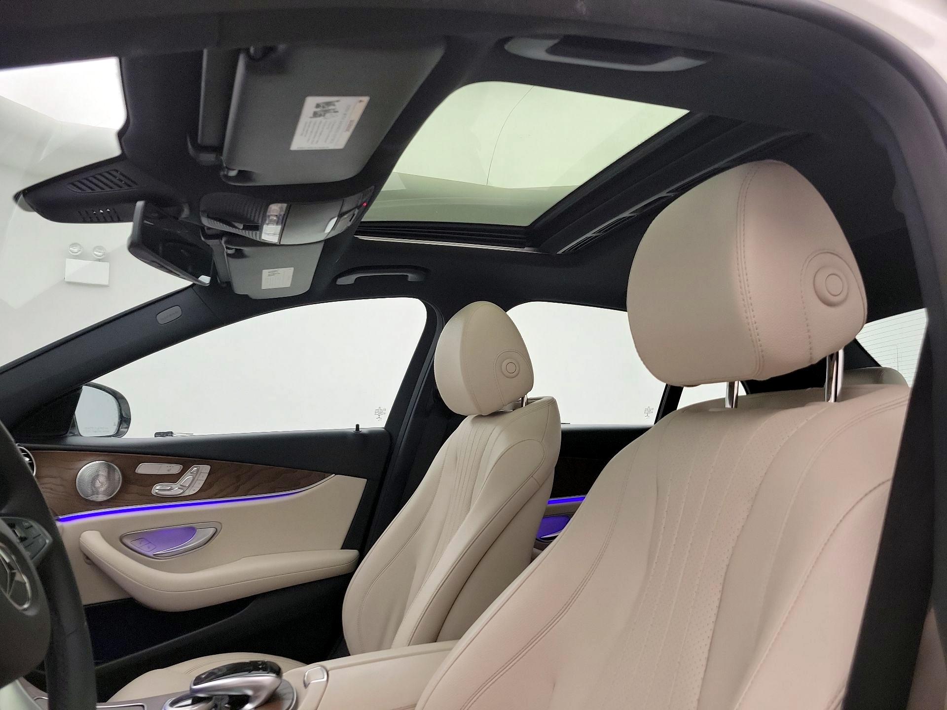 Thumbnail: 2018 Mercedes-Benz E-Class - 20