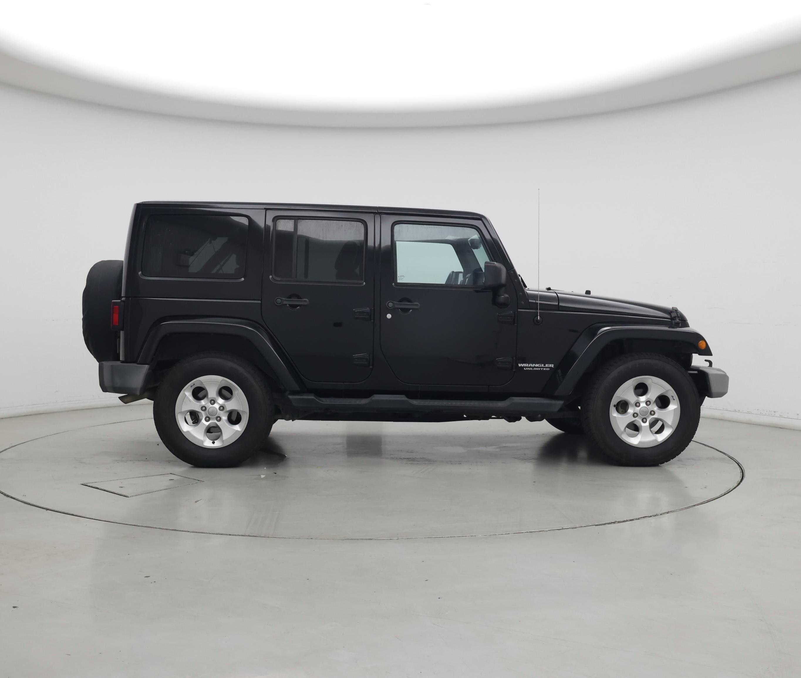 Thumbnail: 2015 Jeep Wrangler - 7