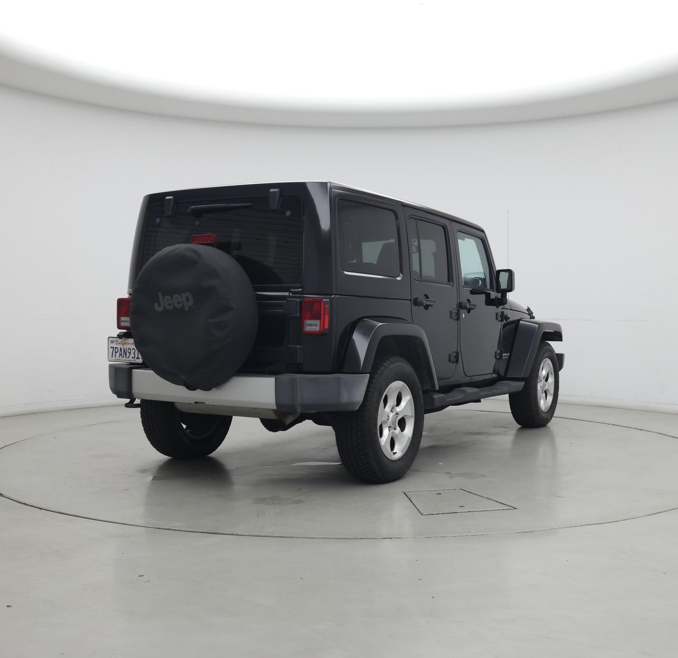 Thumbnail: 2015 Jeep Wrangler - 8