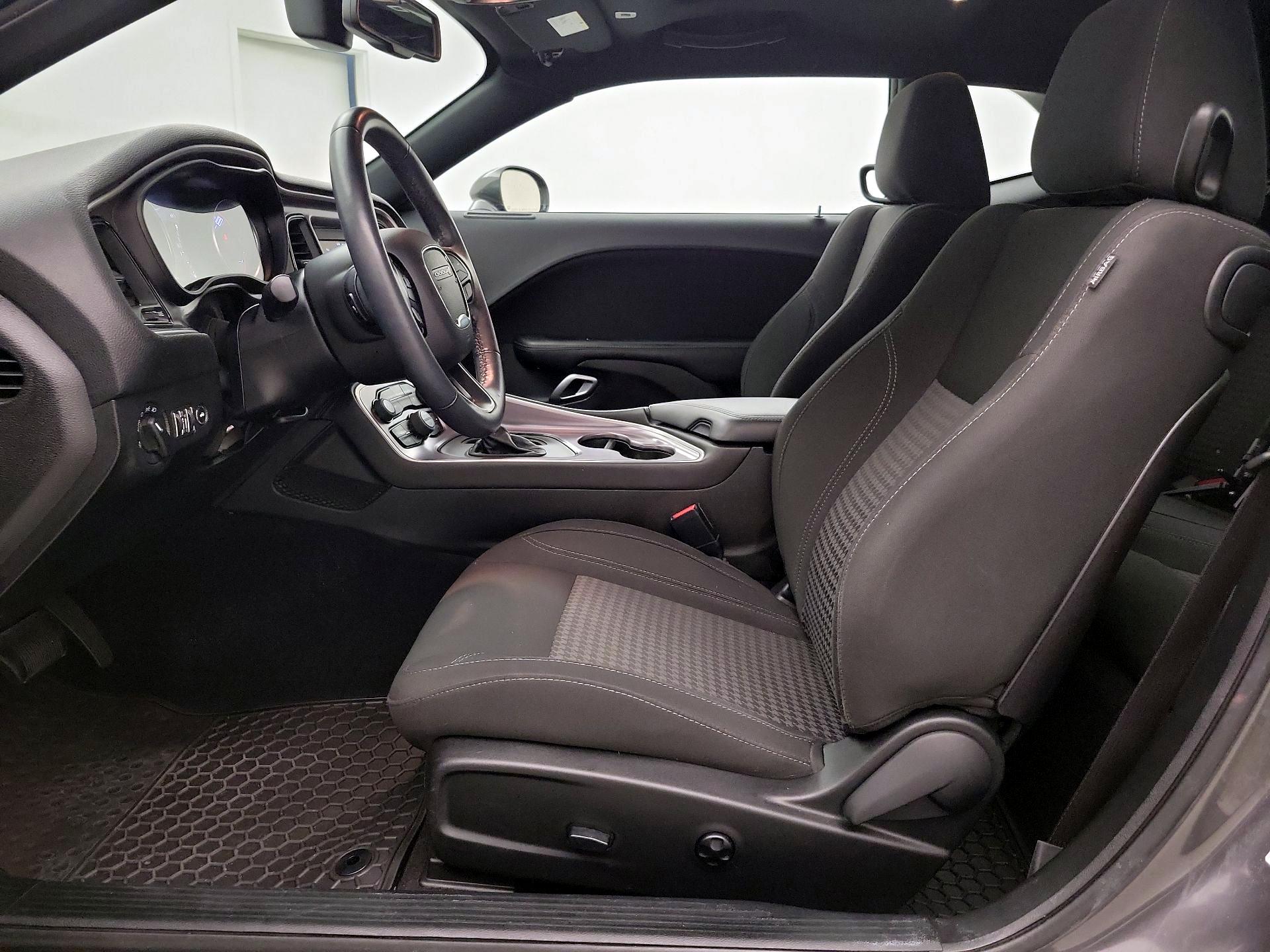 Thumbnail: 2019 Dodge Challenger - 11