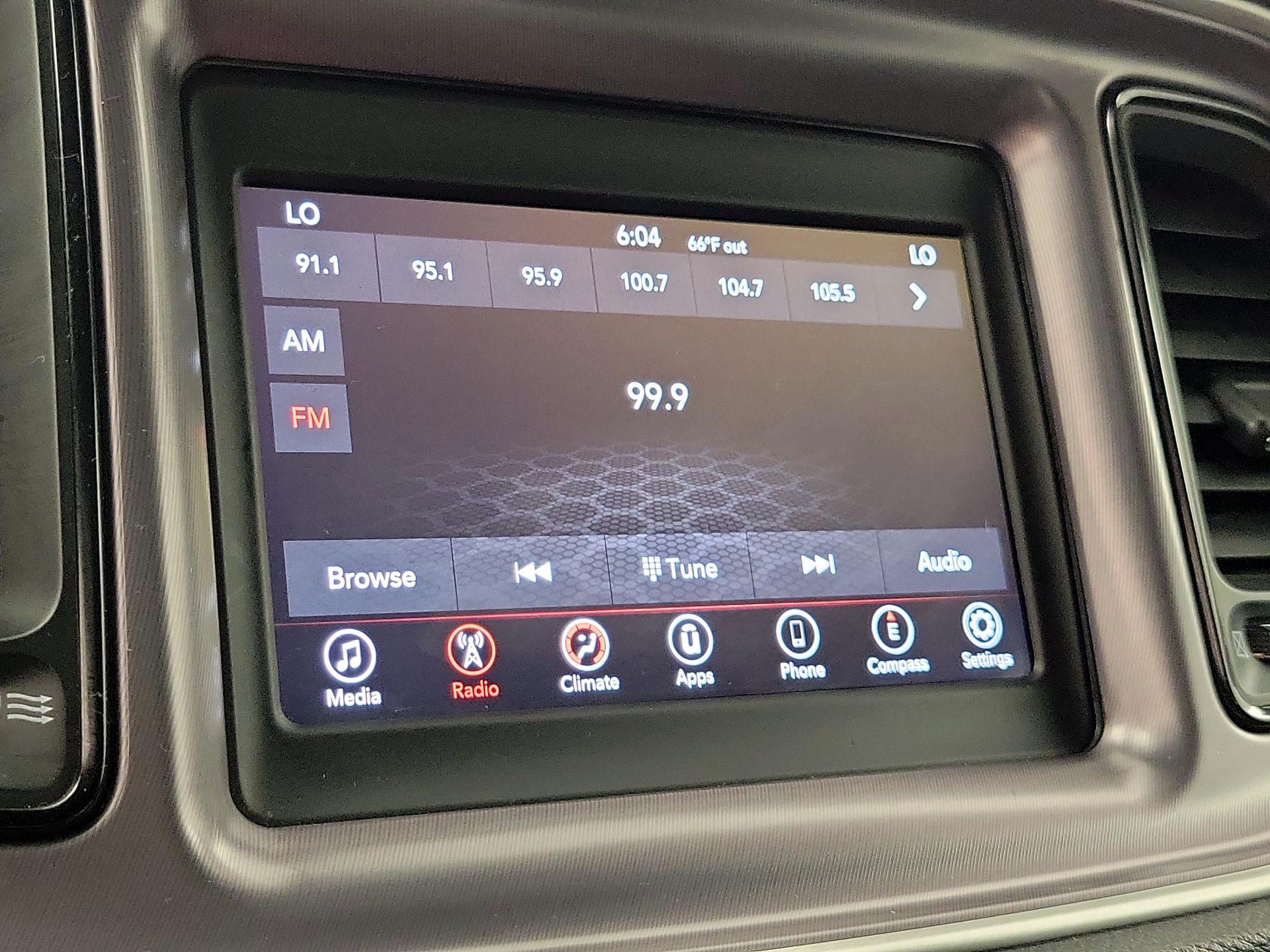Thumbnail: 2019 Dodge Challenger - 15