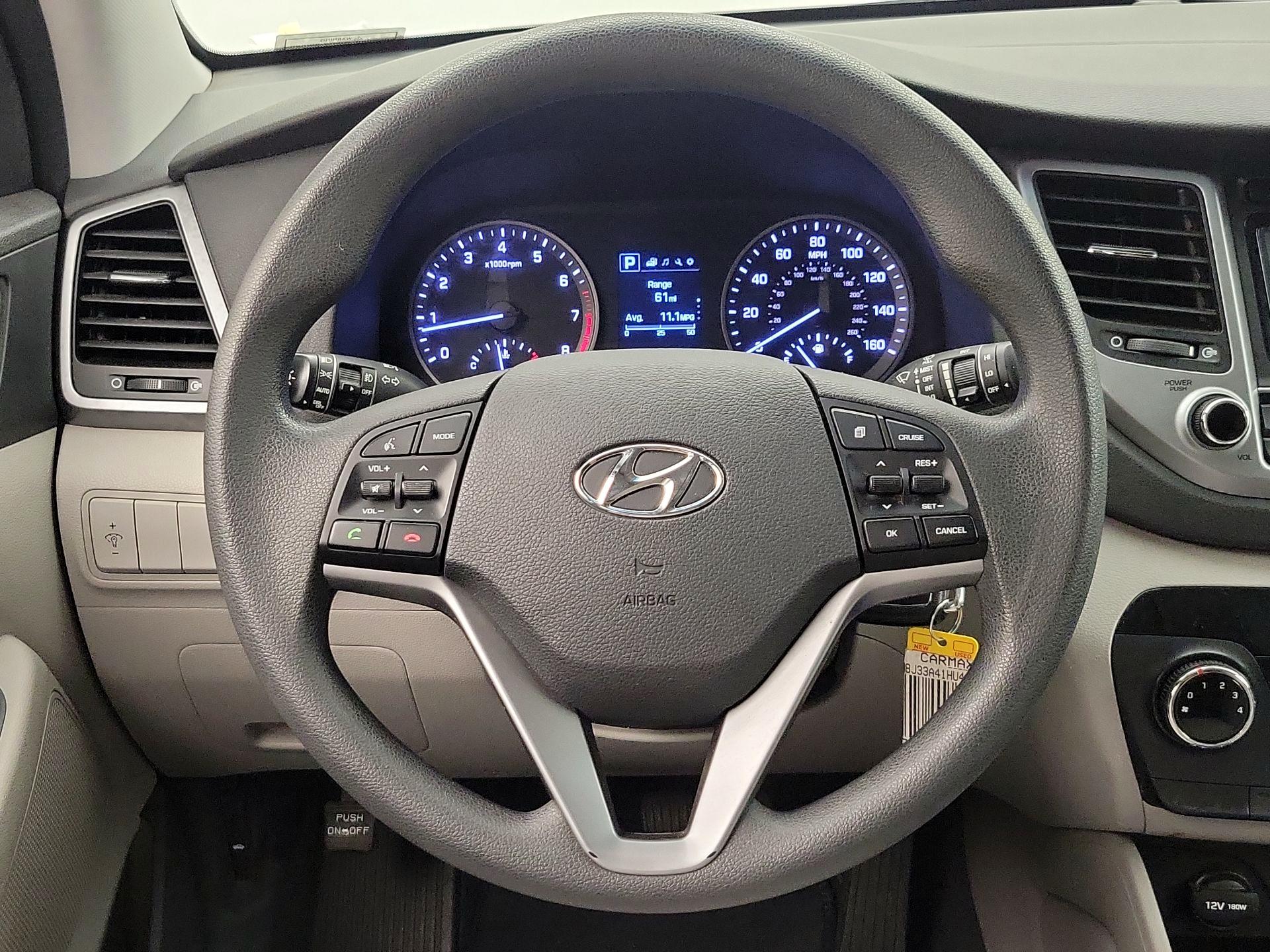 Thumbnail: 2017 Hyundai Tucson - 10