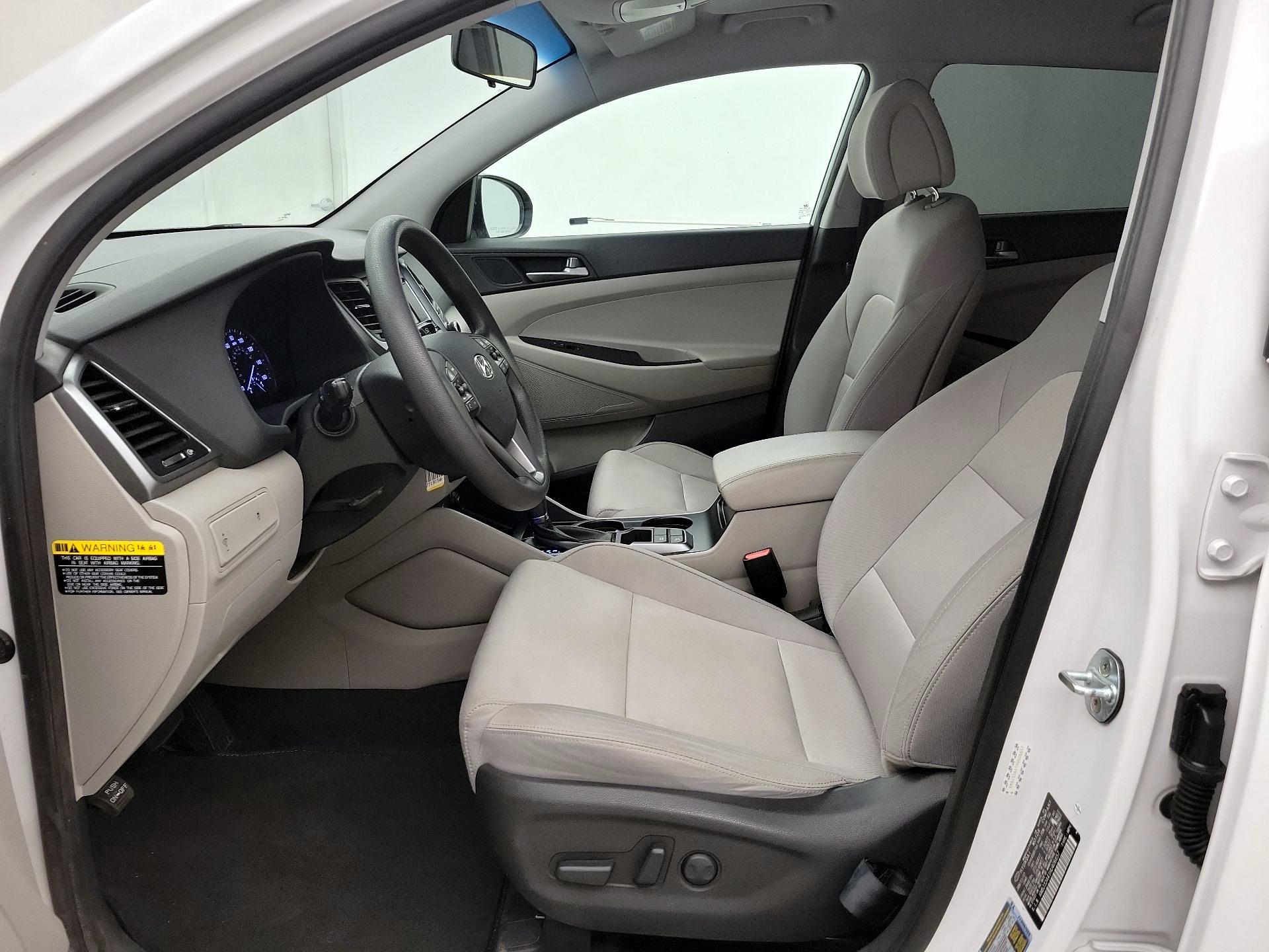 Thumbnail: 2017 Hyundai Tucson - 11