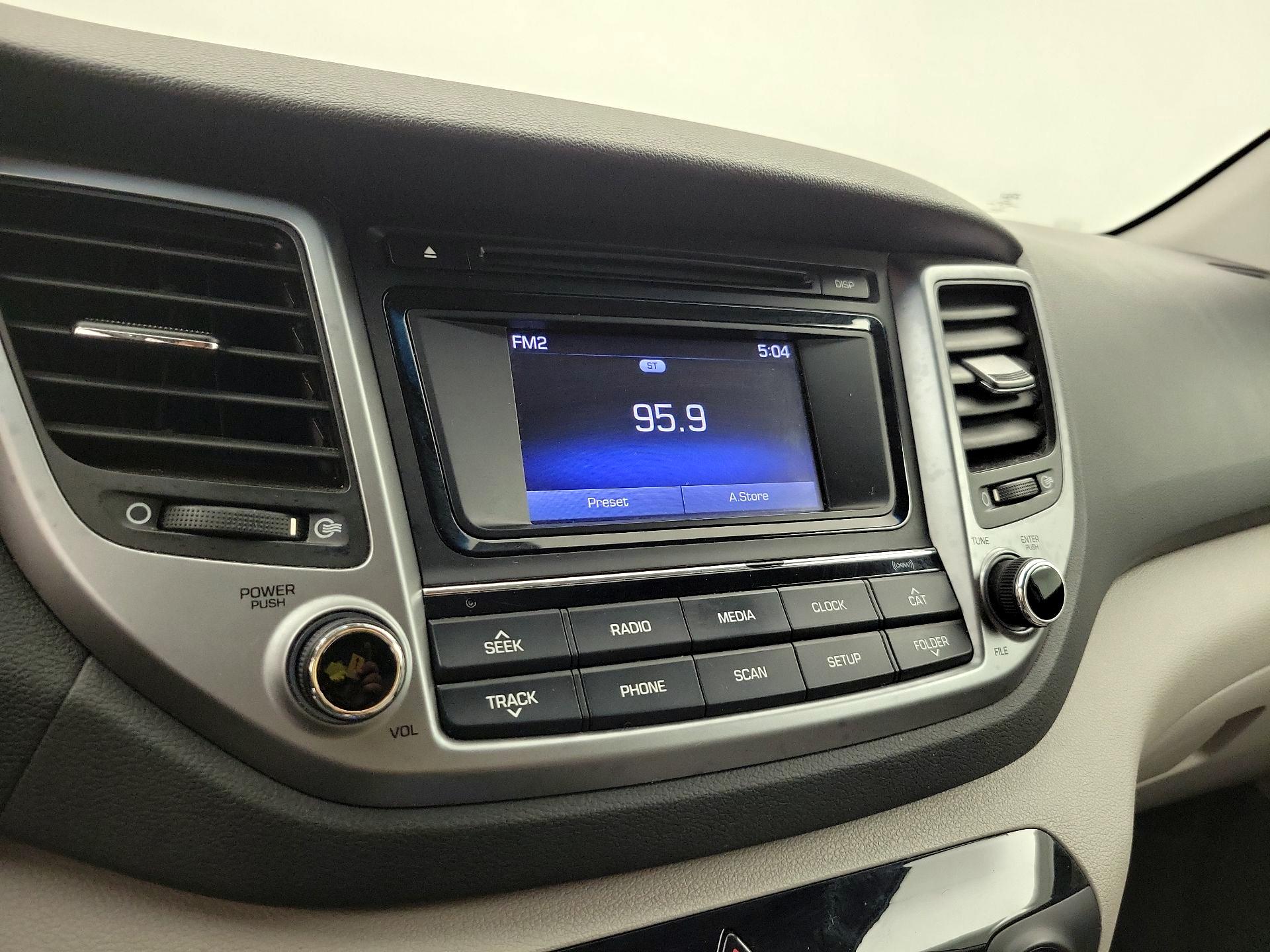 Thumbnail: 2017 Hyundai Tucson - 14
