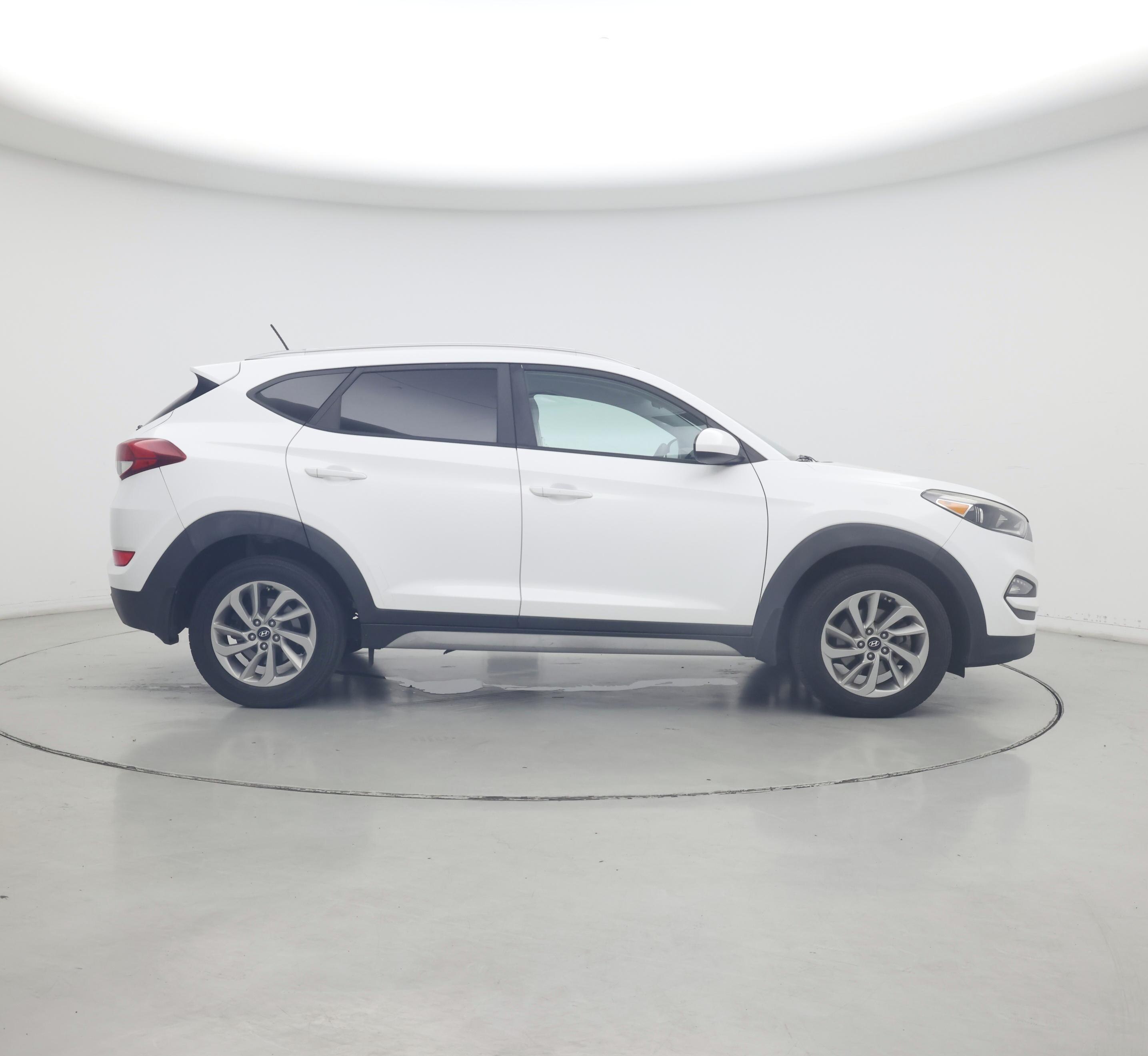 Thumbnail: 2017 Hyundai Tucson - 7