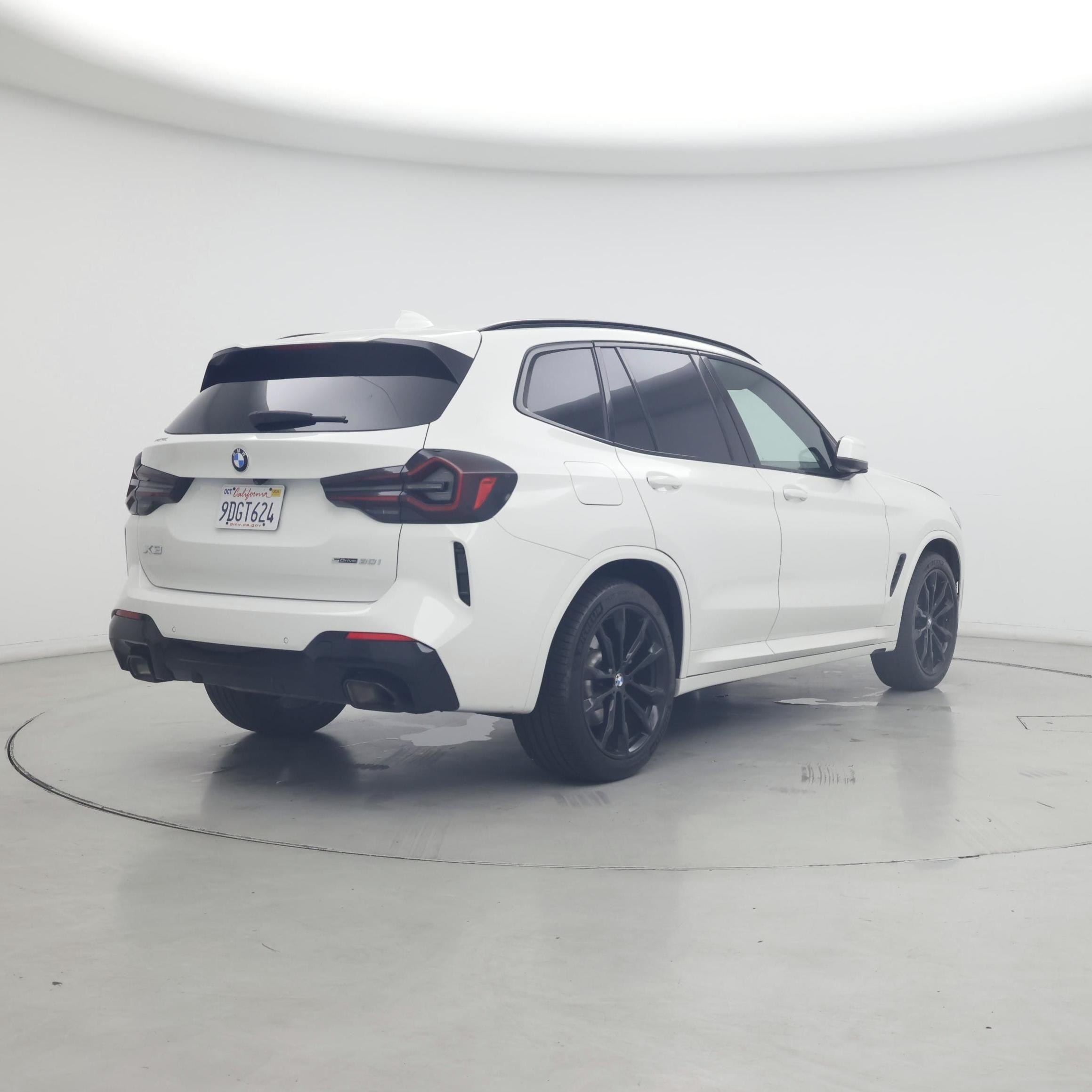 Thumbnail: 2023 BMW X3 - 8