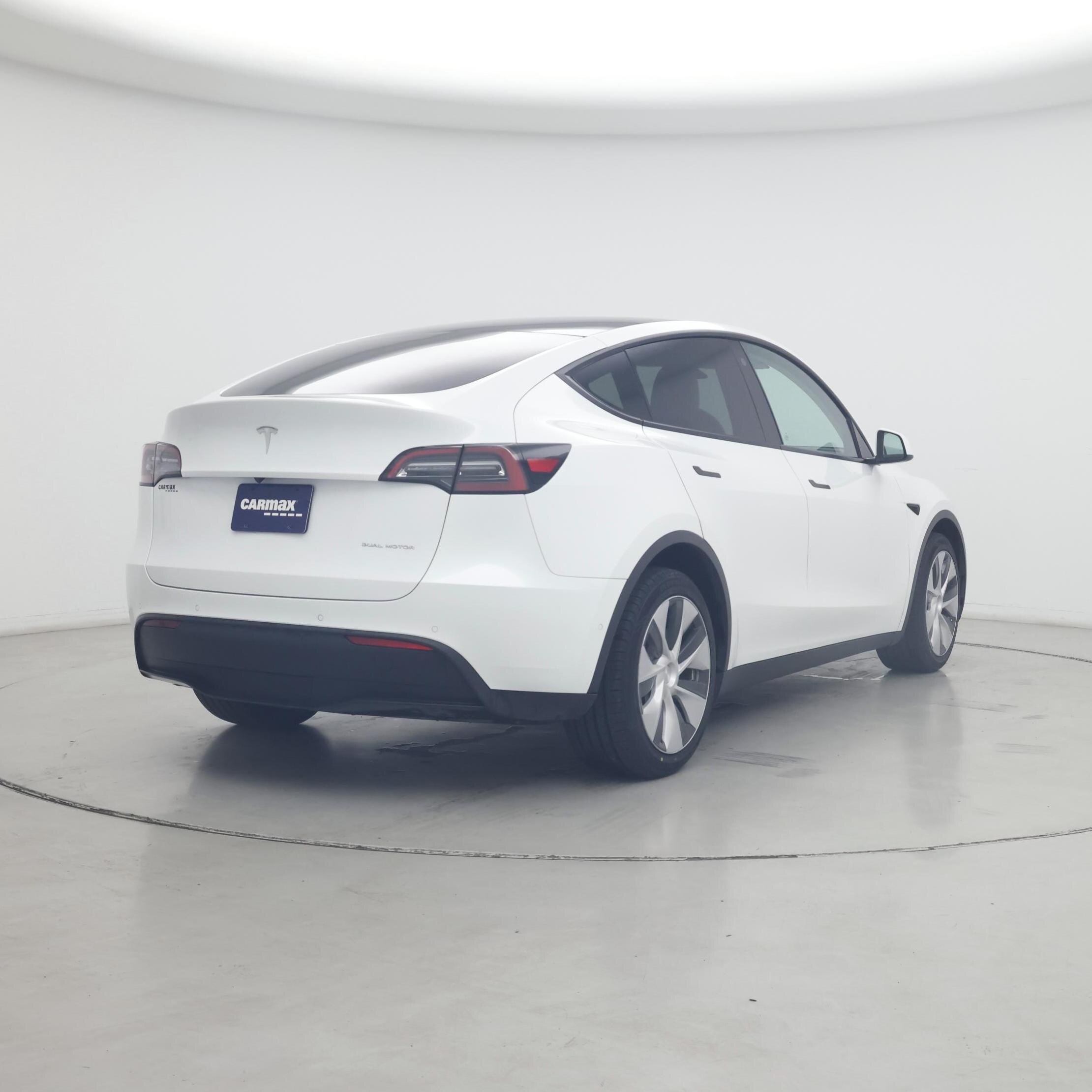 Thumbnail: 2021 Tesla Model Y - 8