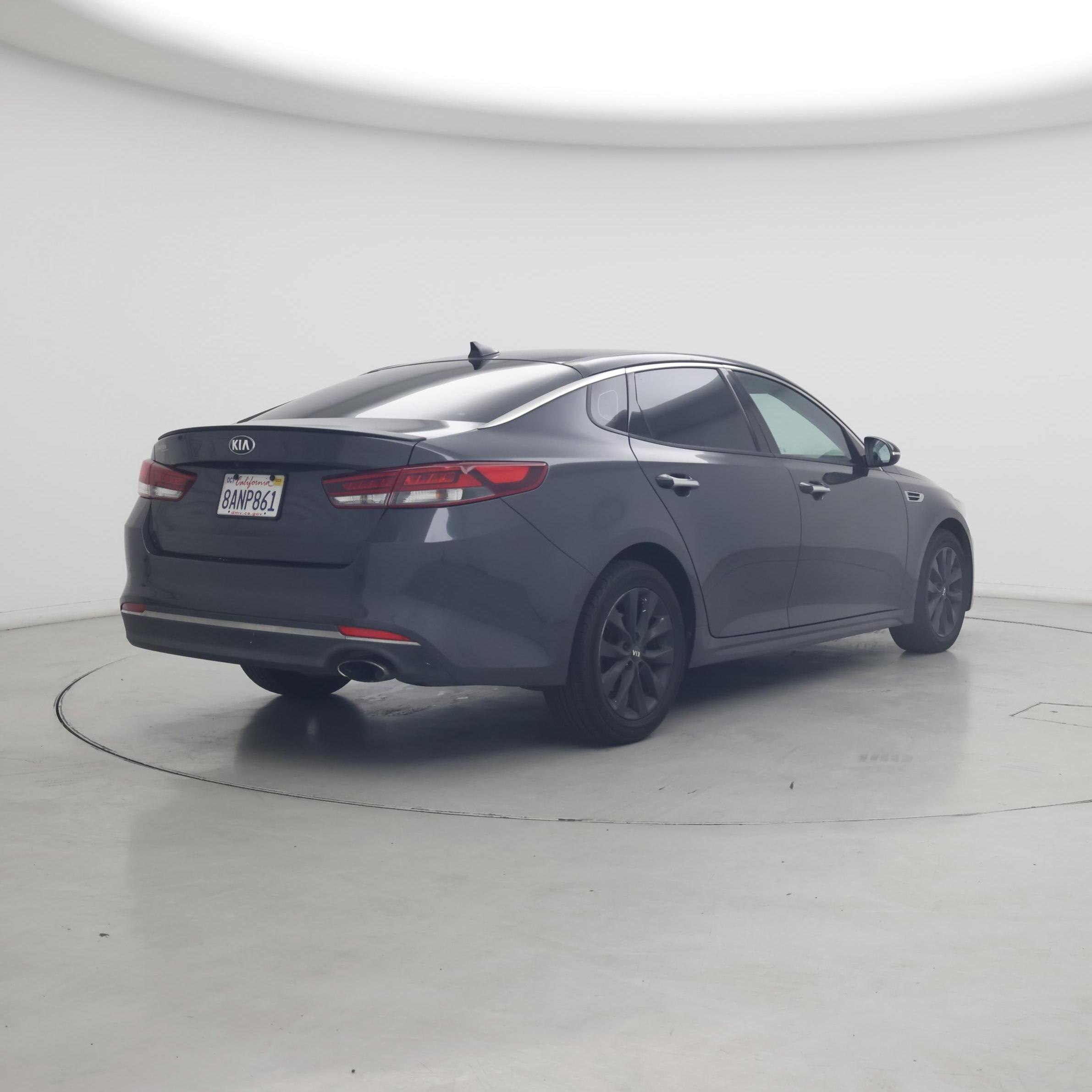 Thumbnail: 2018 Kia Optima - 8