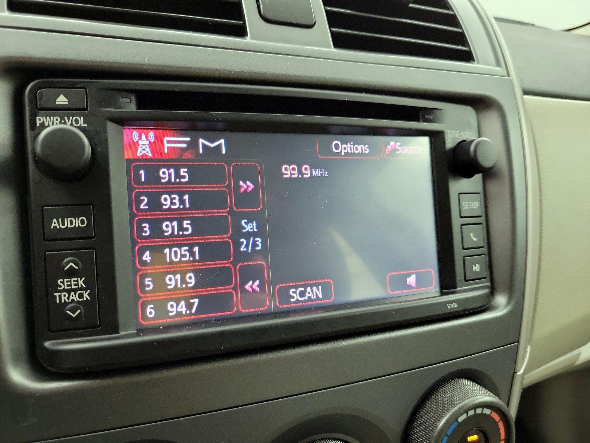 Thumbnail: 2013 Toyota Corolla - 14