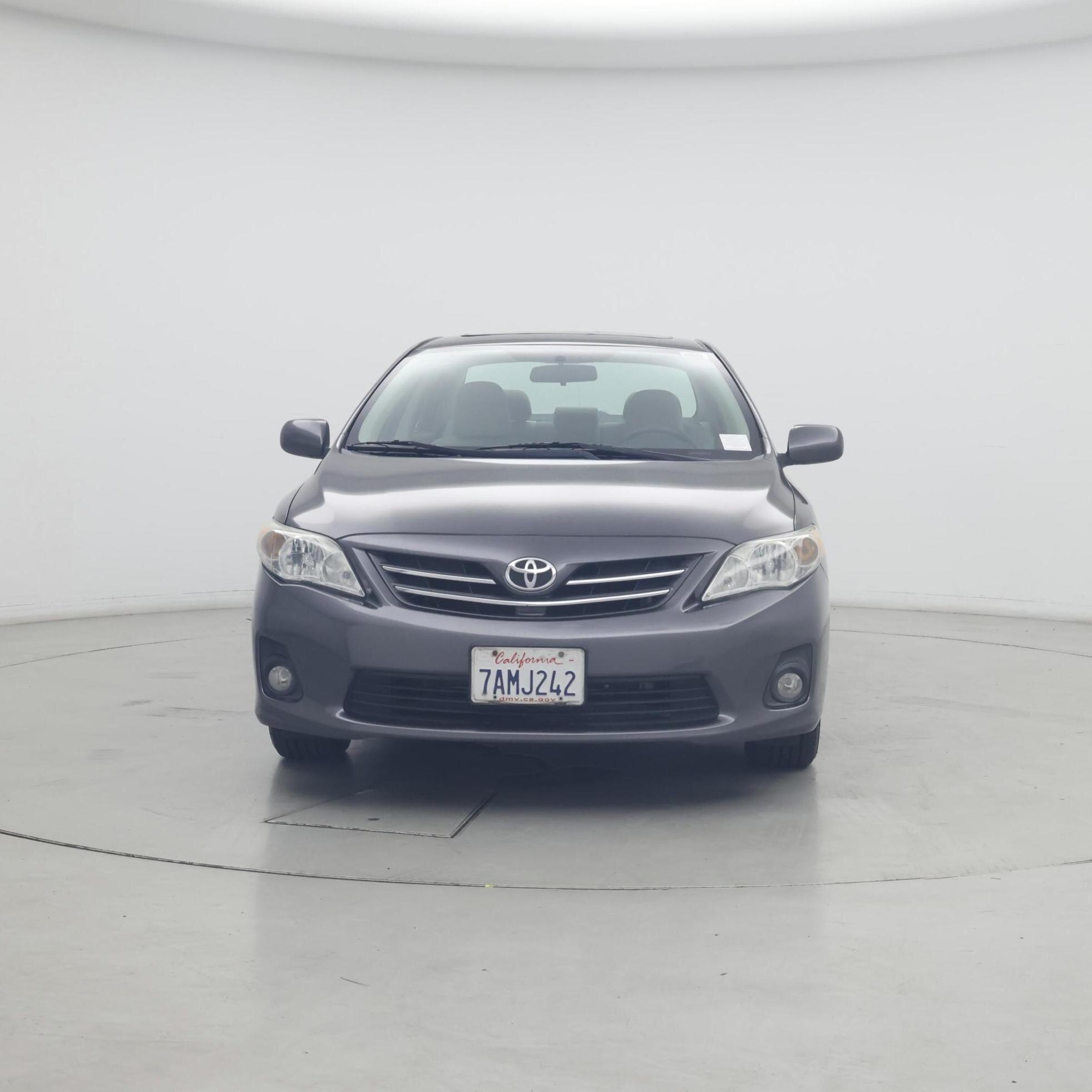 Thumbnail: 2013 Toyota Corolla - 5