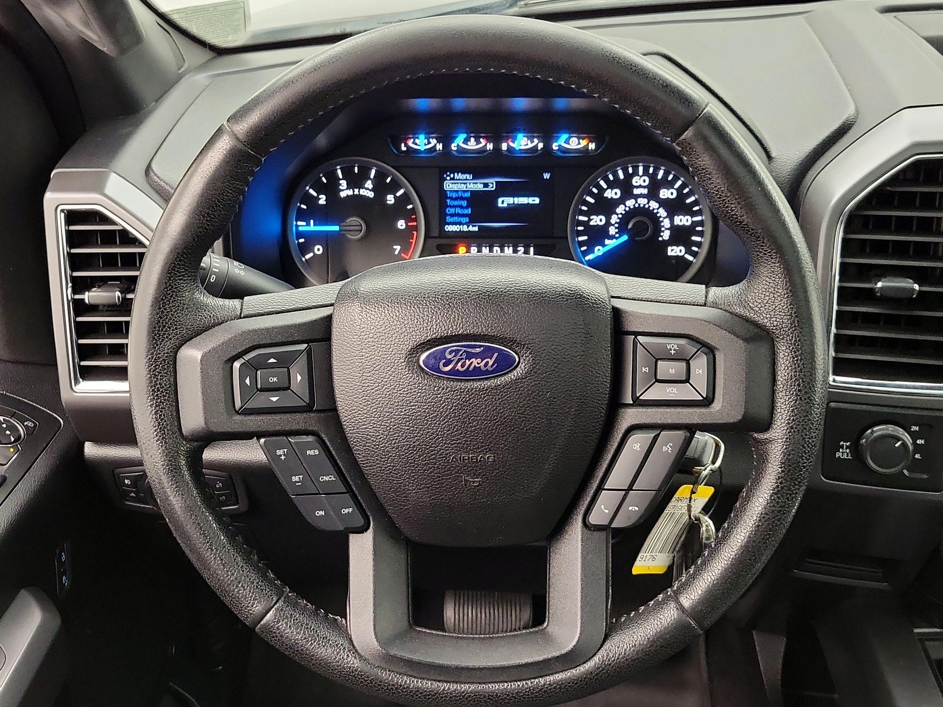 Thumbnail: 2016 Ford F-150 - 10