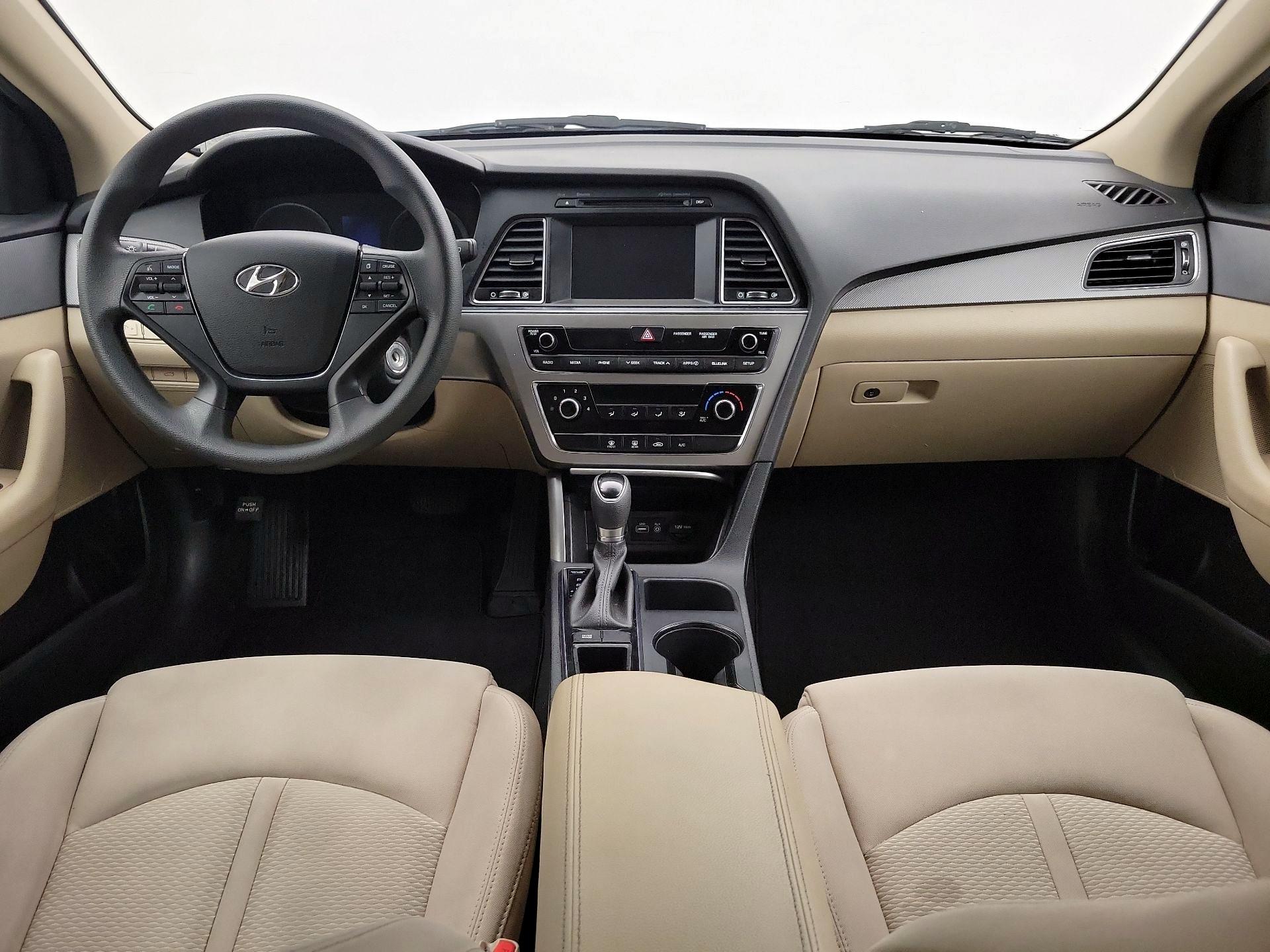 Thumbnail: 2017 Hyundai Sonata - 9