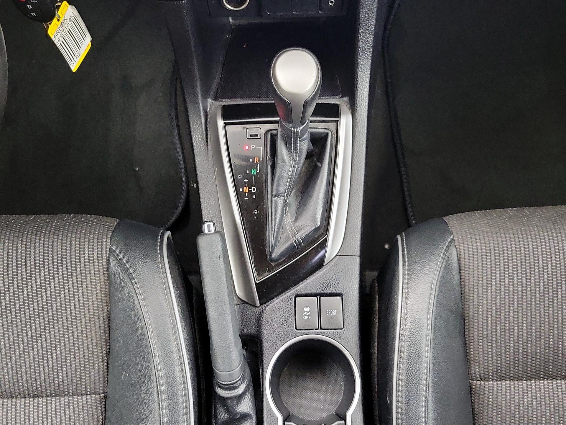 Thumbnail: 2014 Toyota Corolla - 17