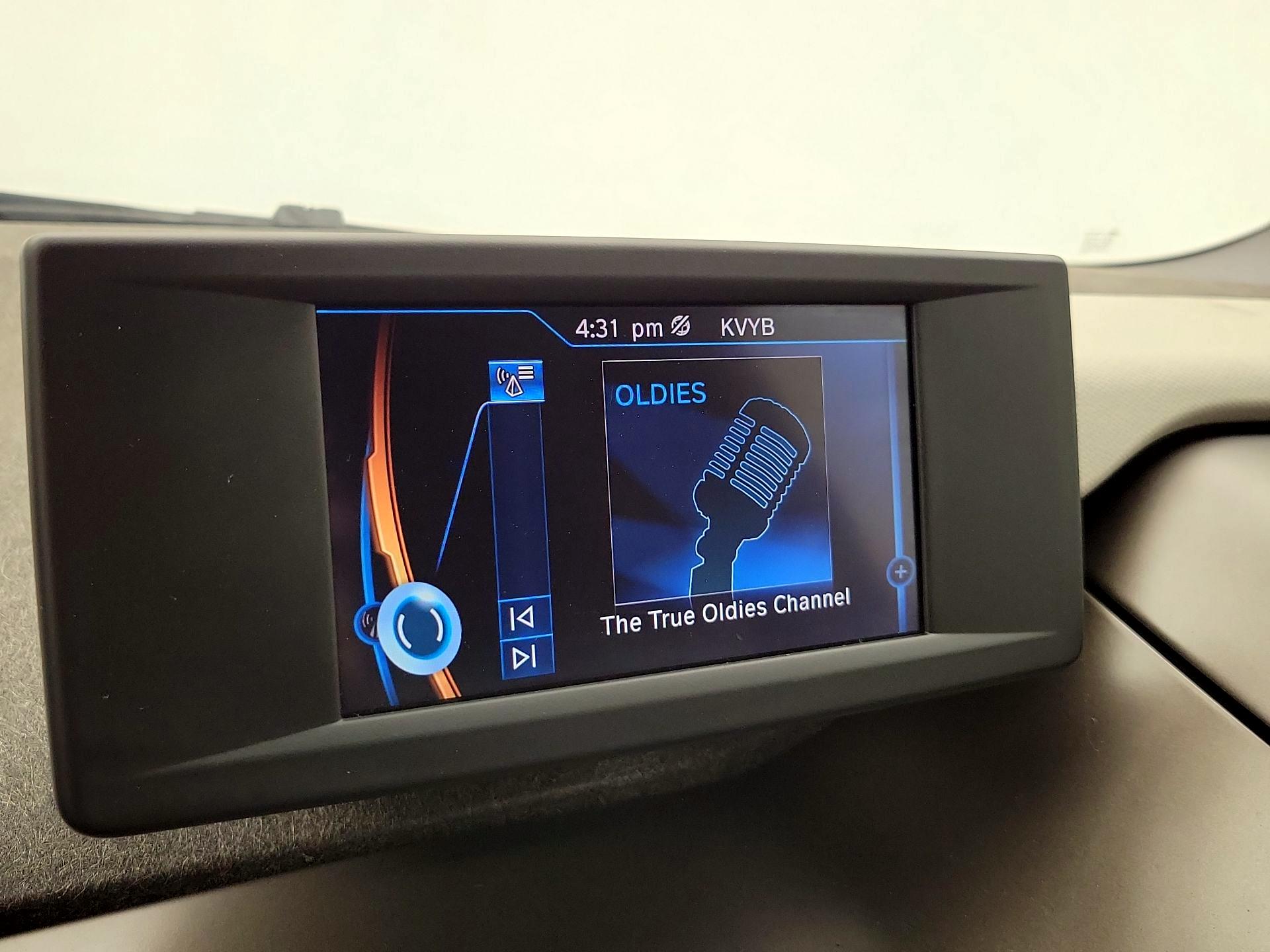 Thumbnail: 2015 BMW i3 - 15