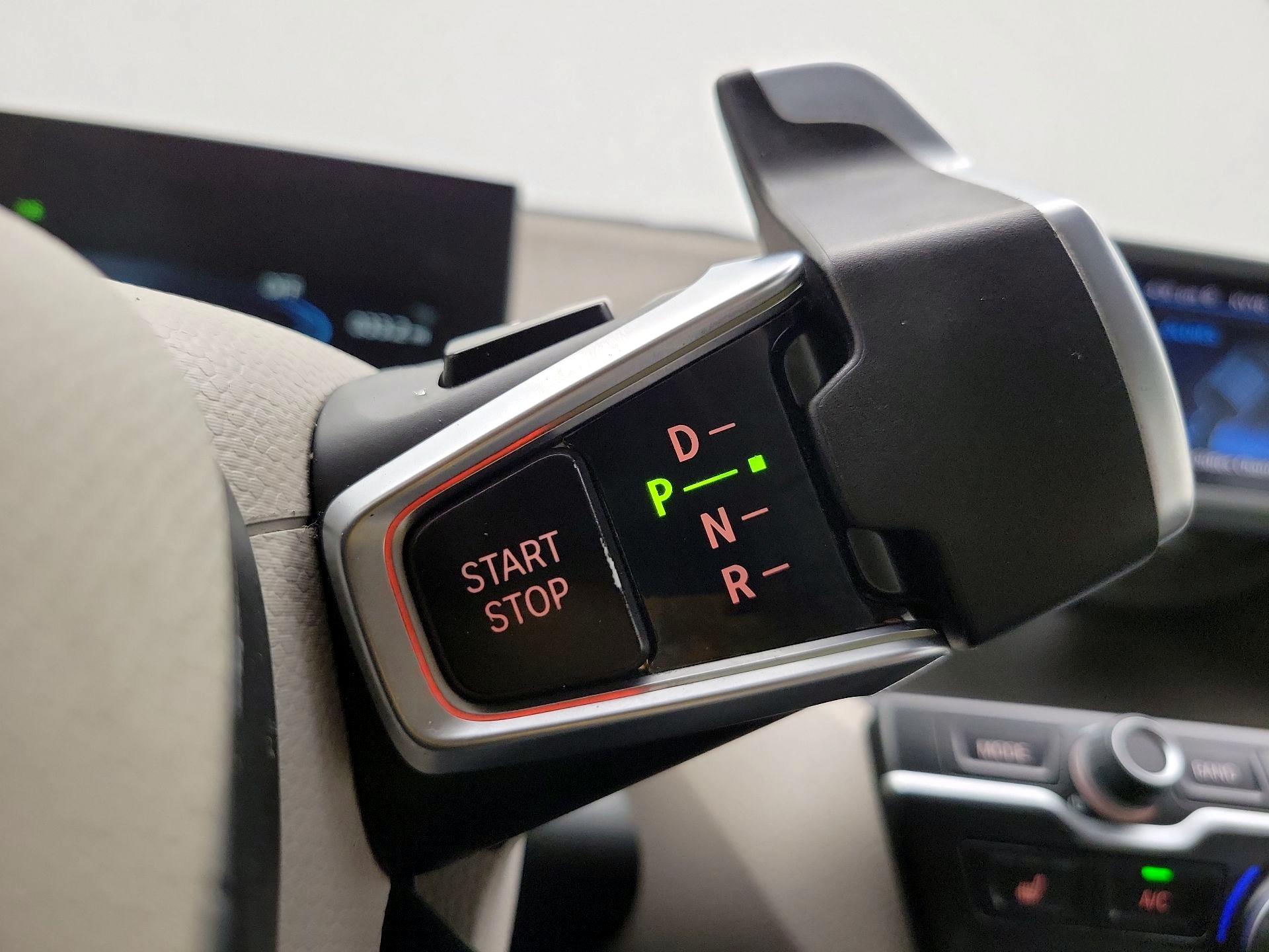 Thumbnail: 2015 BMW i3 - 17