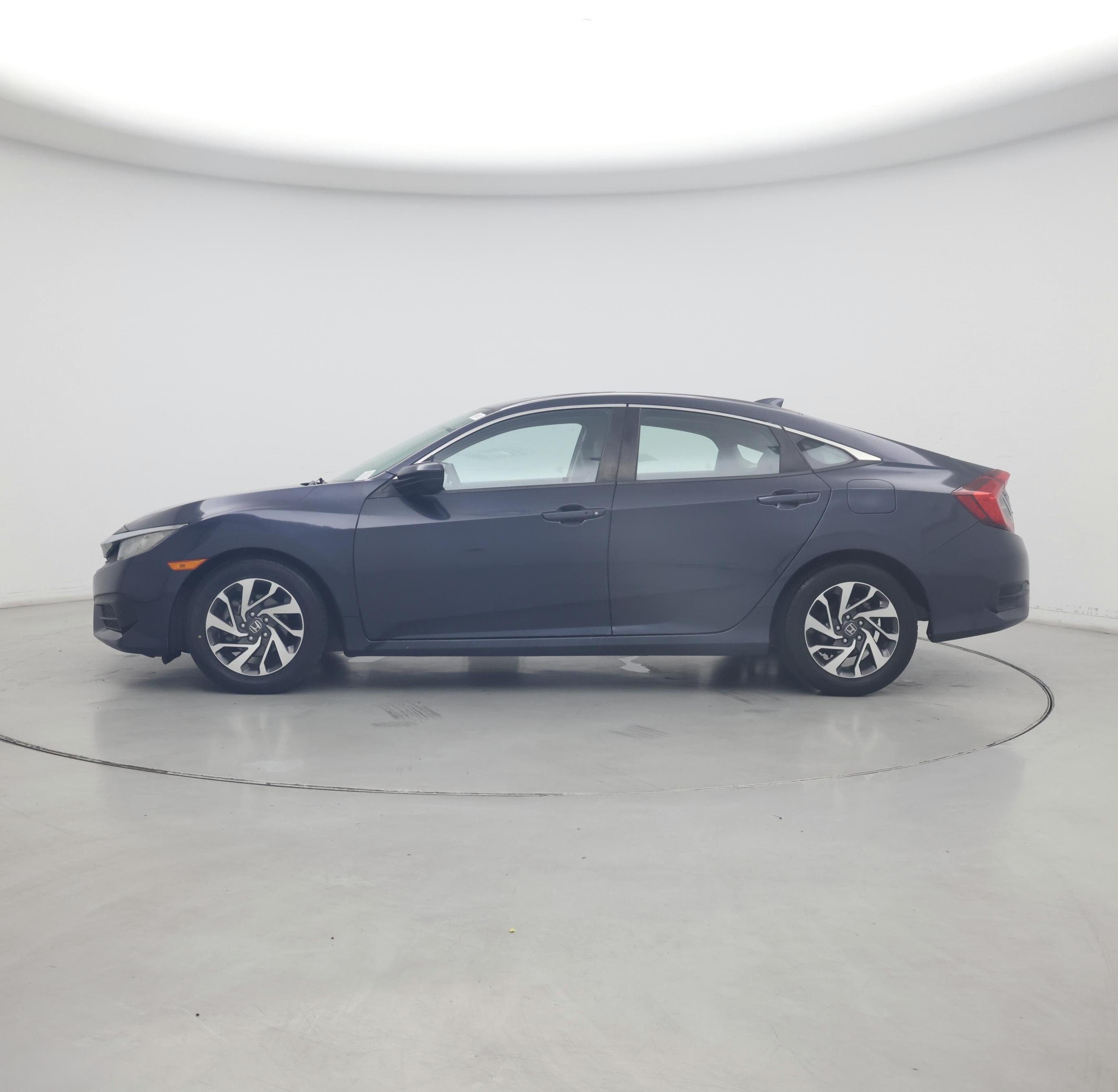Thumbnail: 2018 Honda Civic - 3