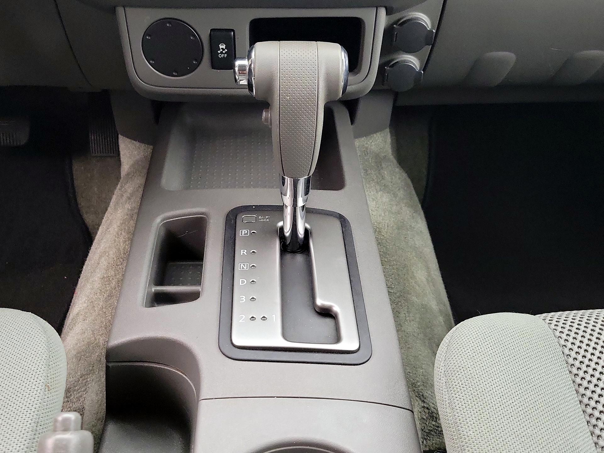 Thumbnail: 2016 Nissan Frontier - 16