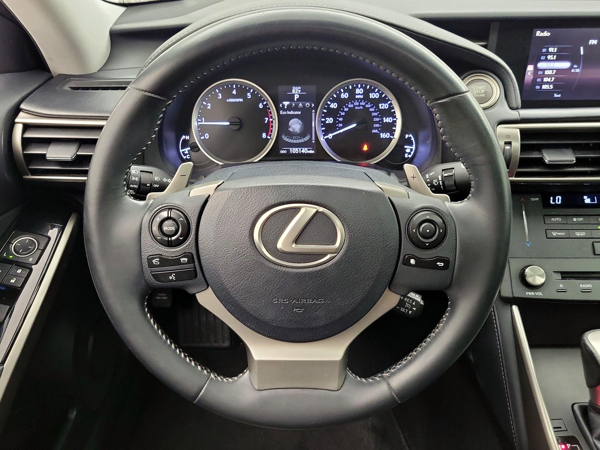 Thumbnail: 2015 Lexus IS - 10