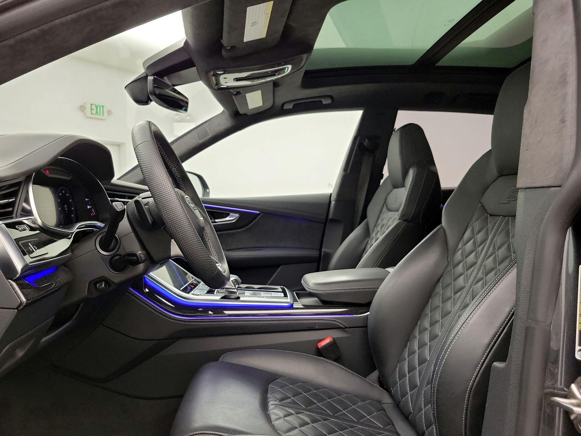 Thumbnail: 2021 Audi SQ8 - 20