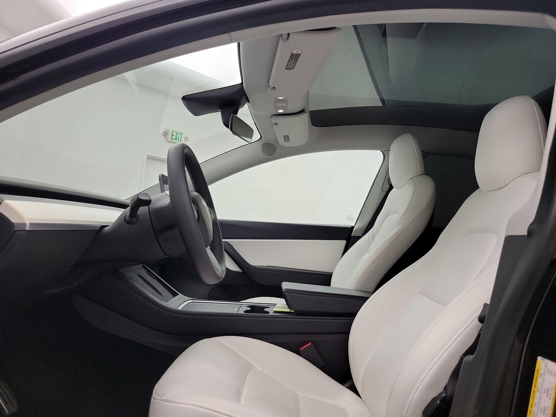 Thumbnail: 2021 Tesla Model Y - 18