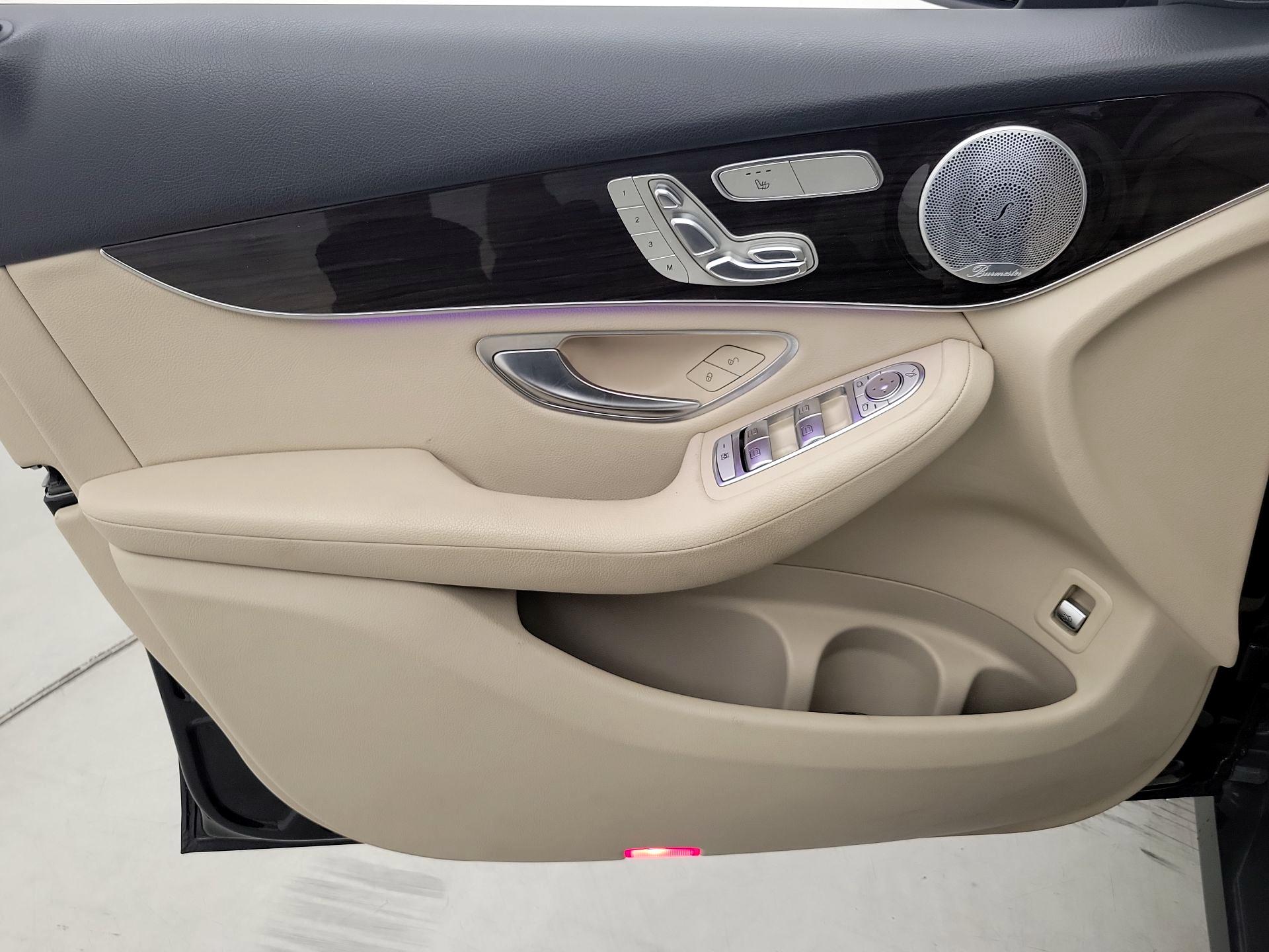 Thumbnail: 2020 Mercedes-Benz GLC - 12