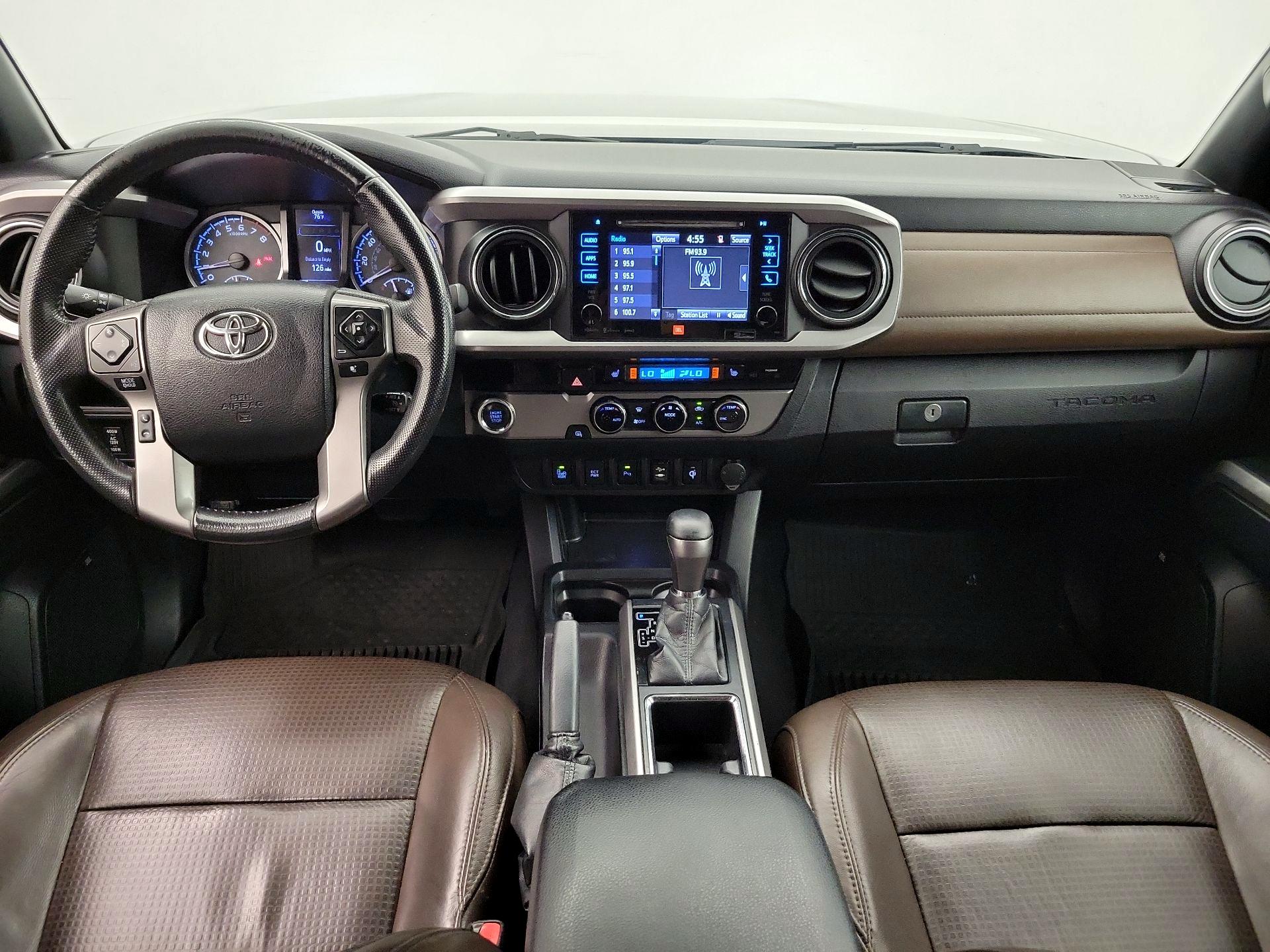 Thumbnail: 2016 Toyota Tacoma - 9