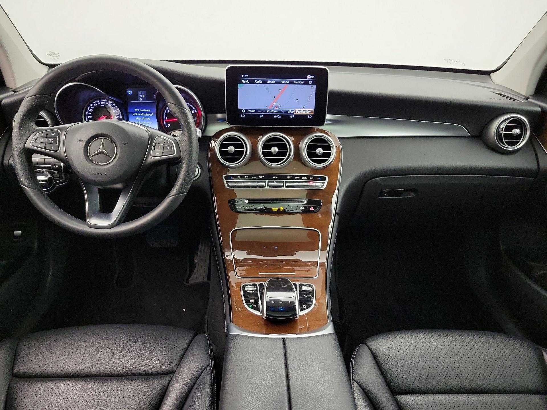 Thumbnail: 2017 Mercedes-Benz GLC - 9