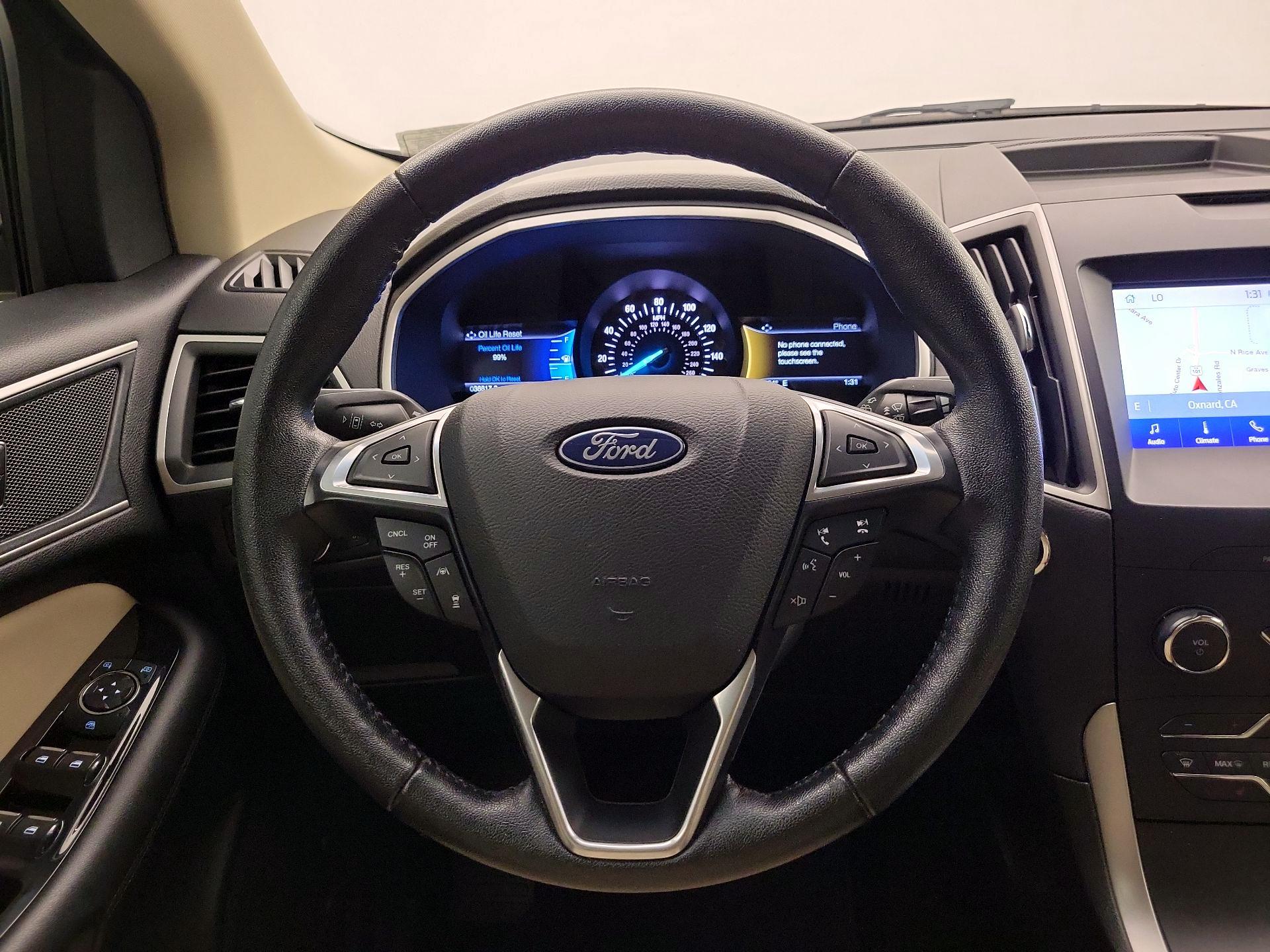 Thumbnail: 2020 Ford Edge - 10