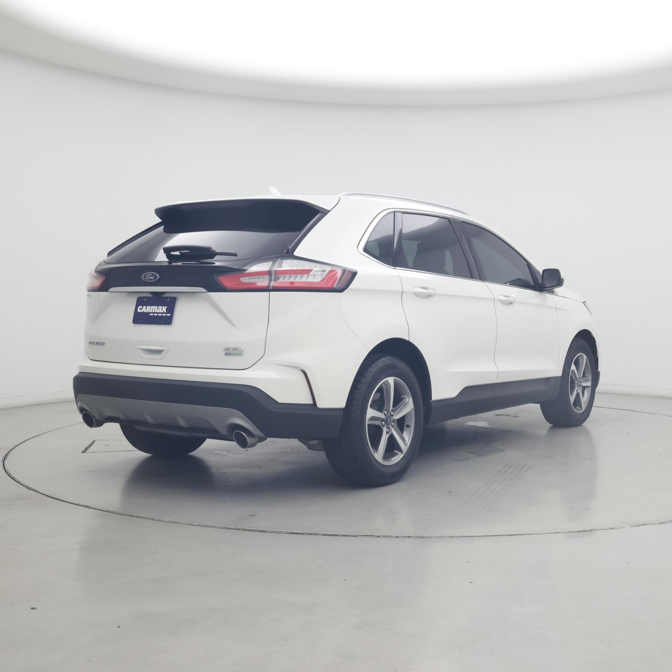 Thumbnail: 2020 Ford Edge - 8