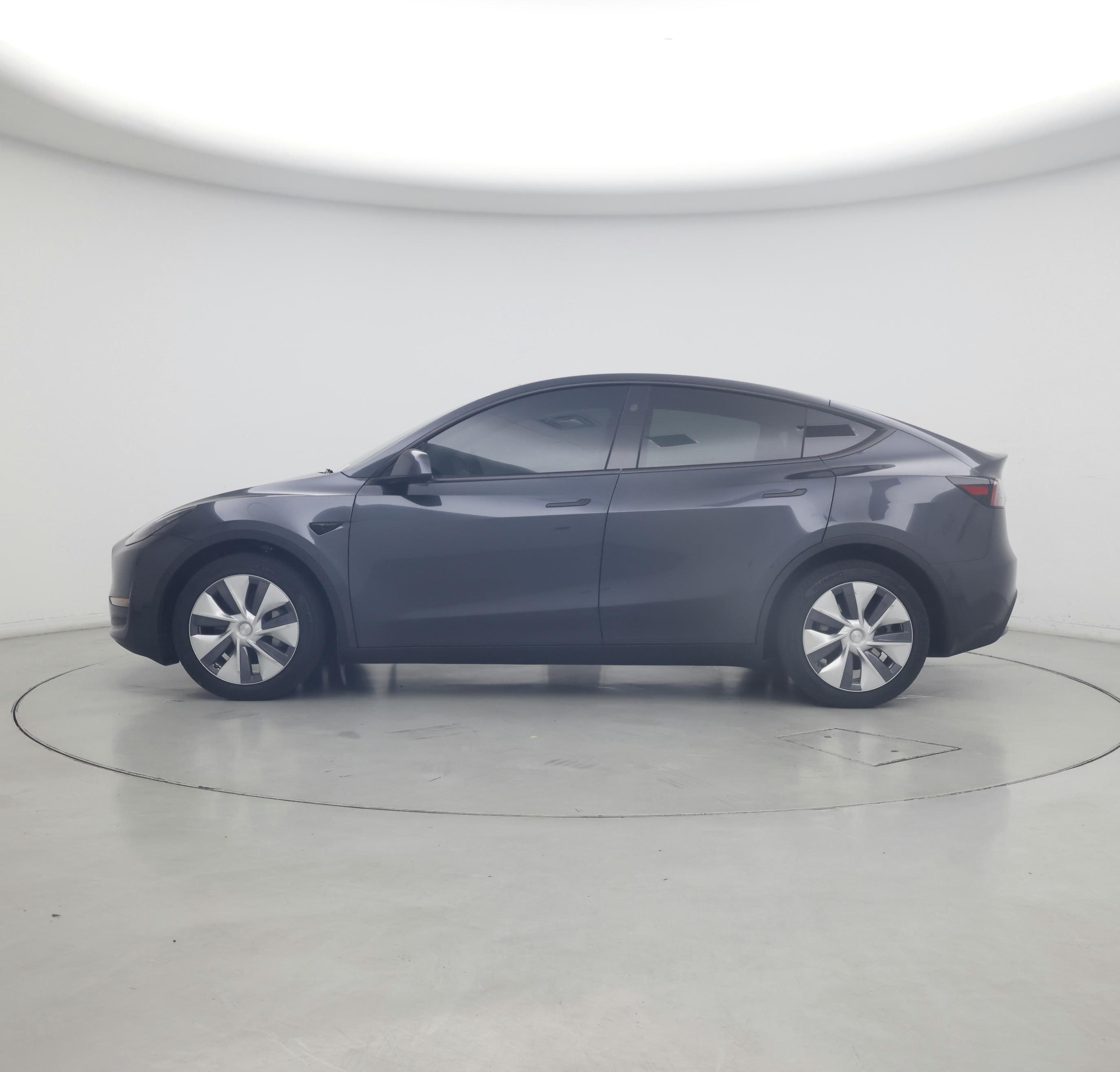 Thumbnail: 2024 Tesla Model Y - 3