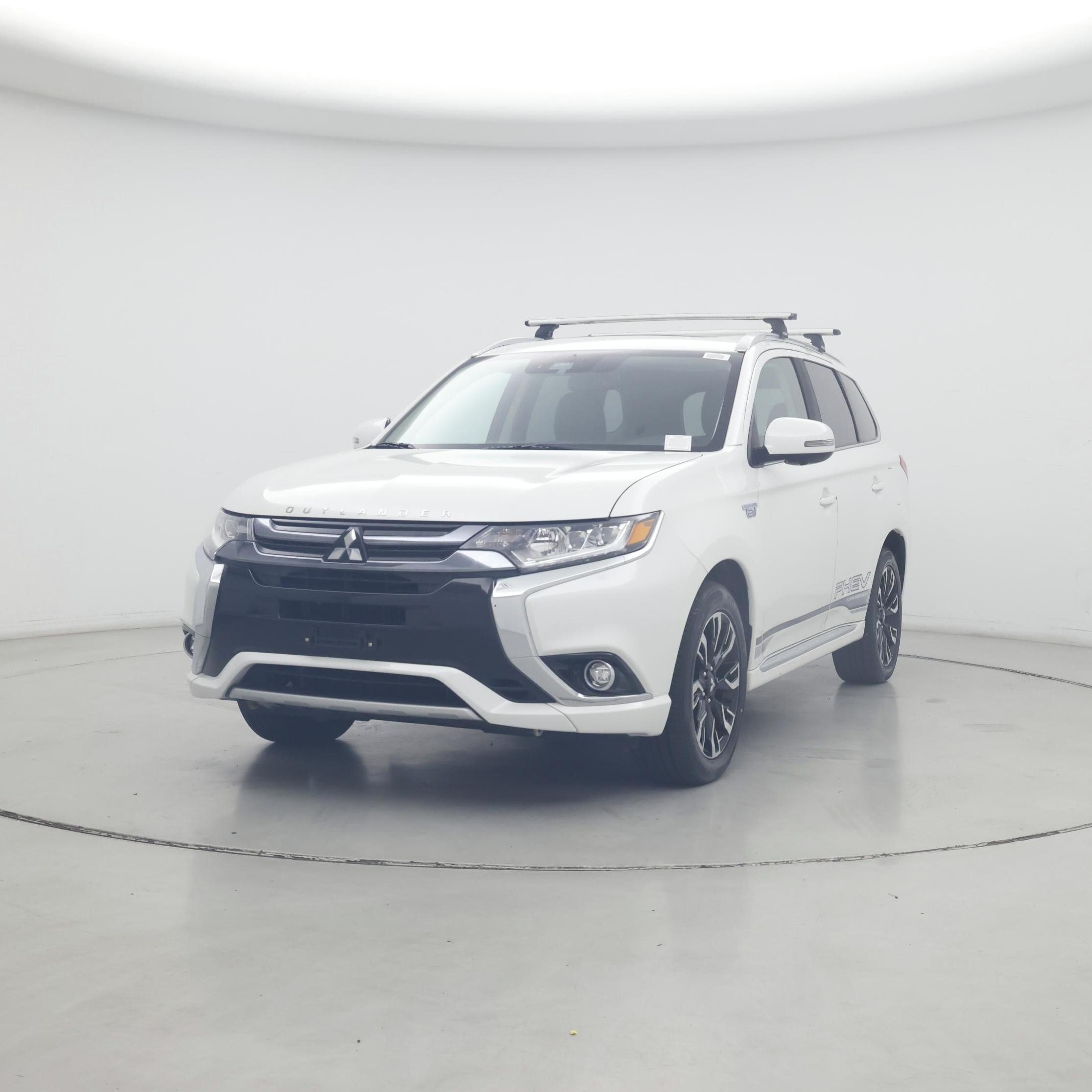 Thumbnail: 2018 Mitsubishi Outlander - 4