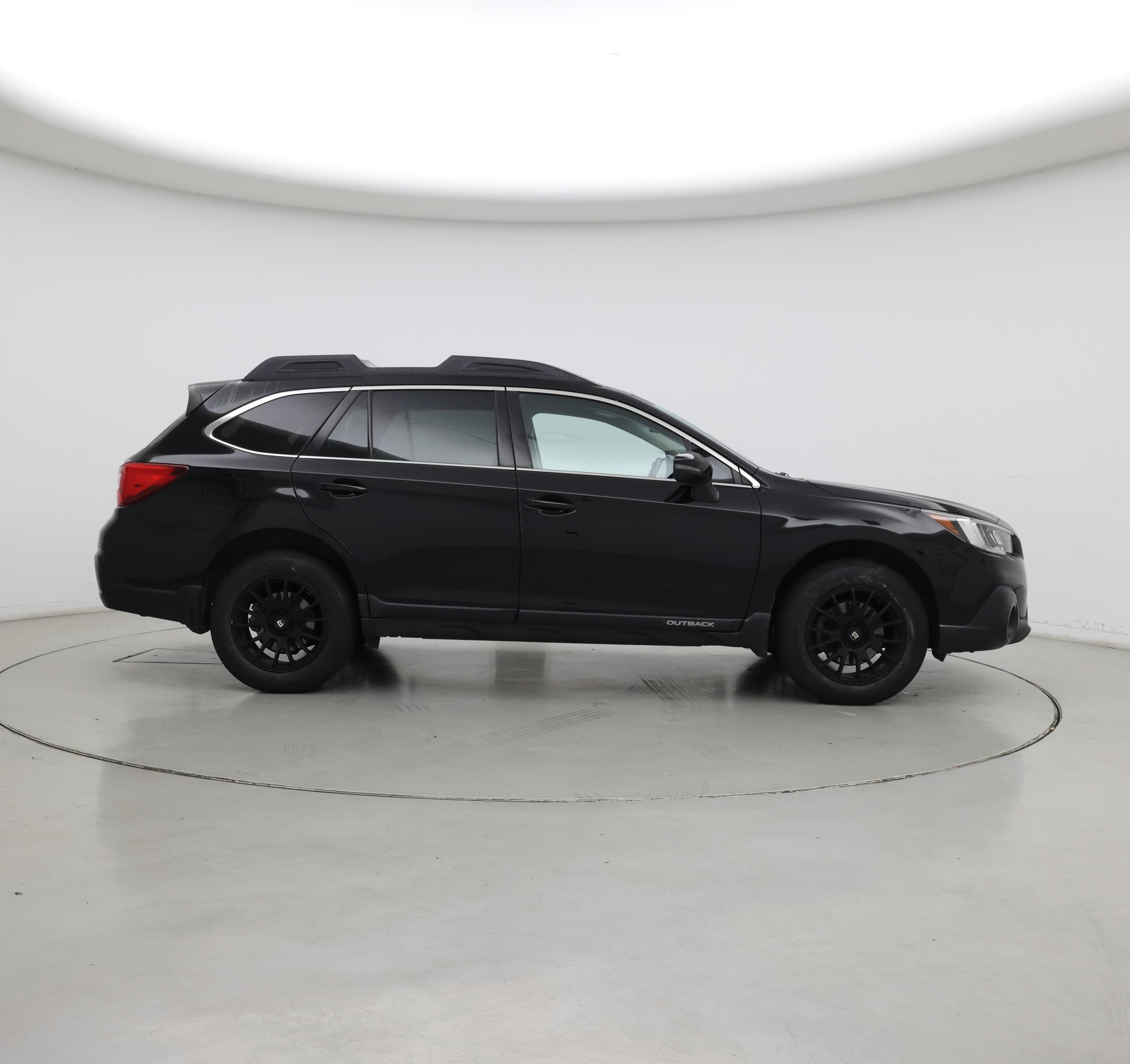 Thumbnail: 2018 Subaru Outback - 7