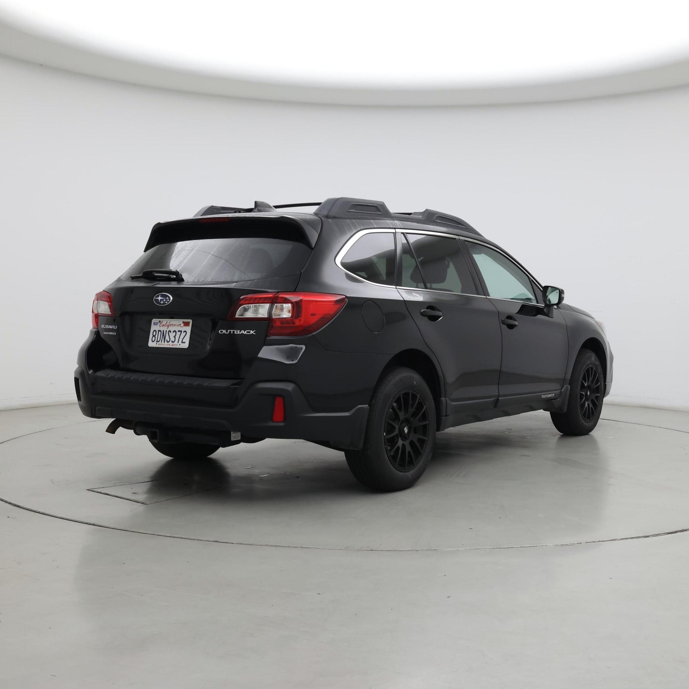 Thumbnail: 2018 Subaru Outback - 8