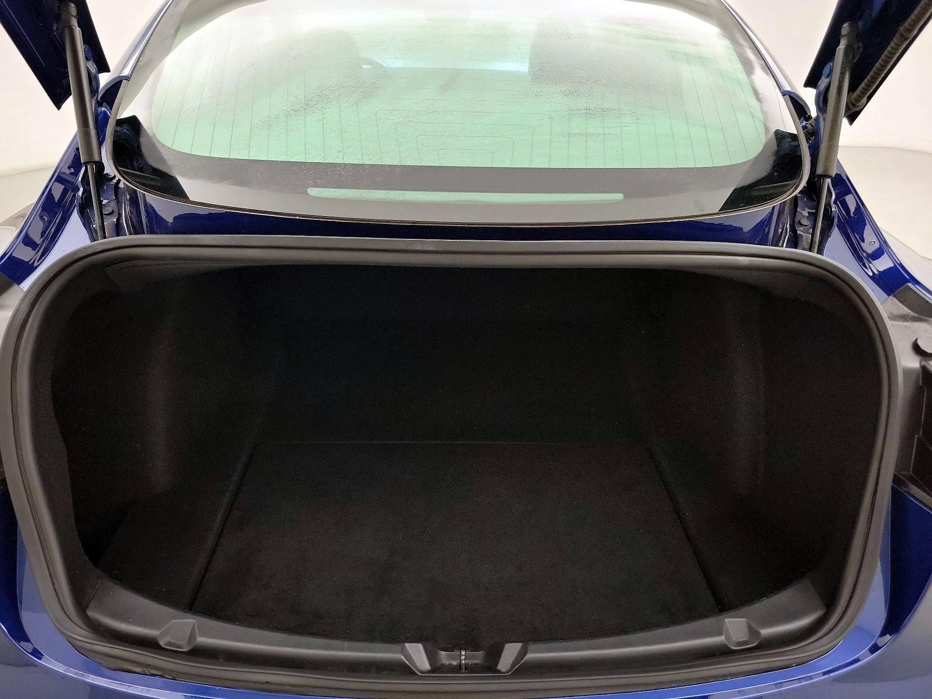 Thumbnail: 2020 Tesla Model 3 - 20