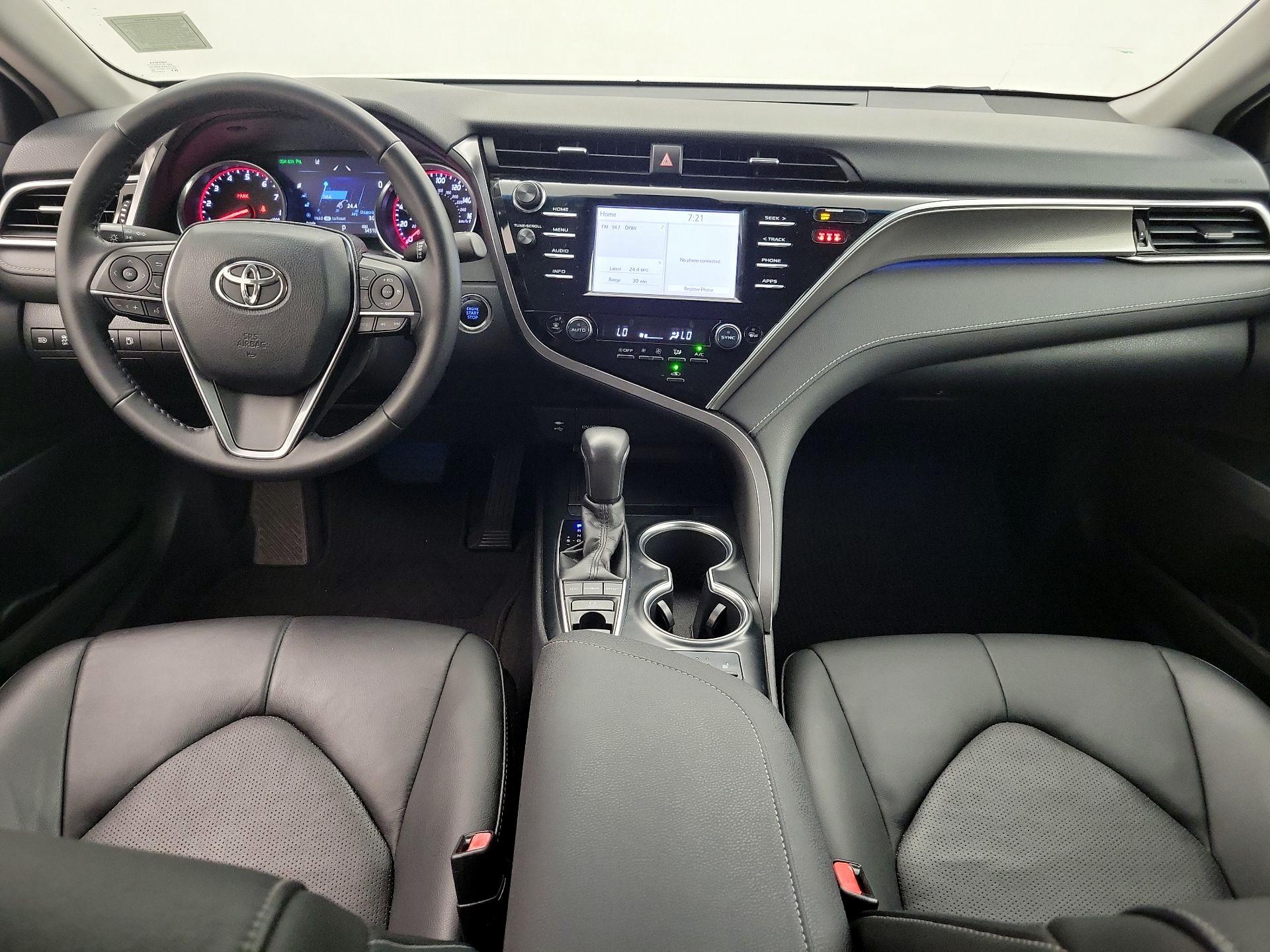 Thumbnail: 2018 Toyota Camry - 9