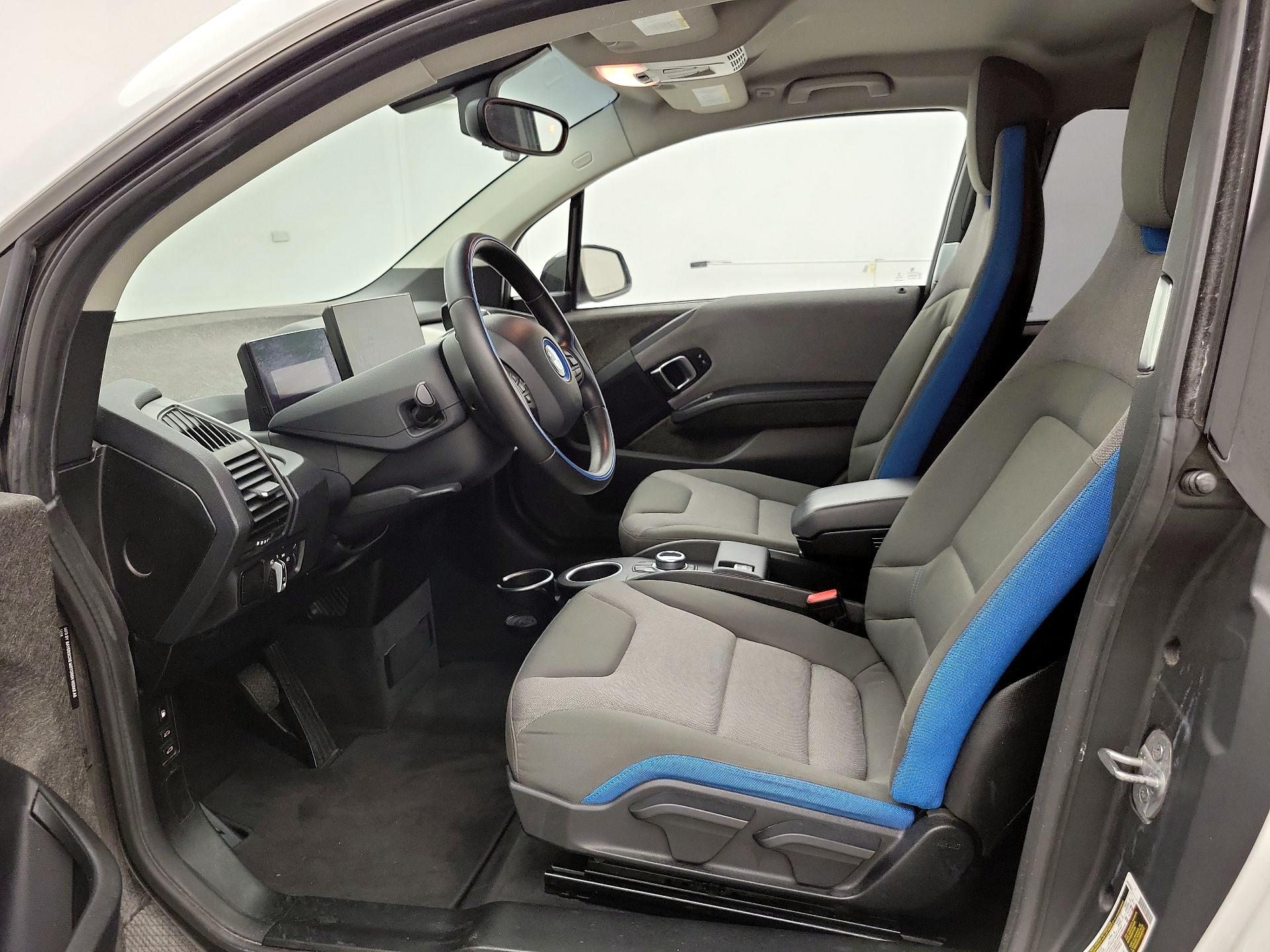 Thumbnail: 2017 BMW i3 - 11