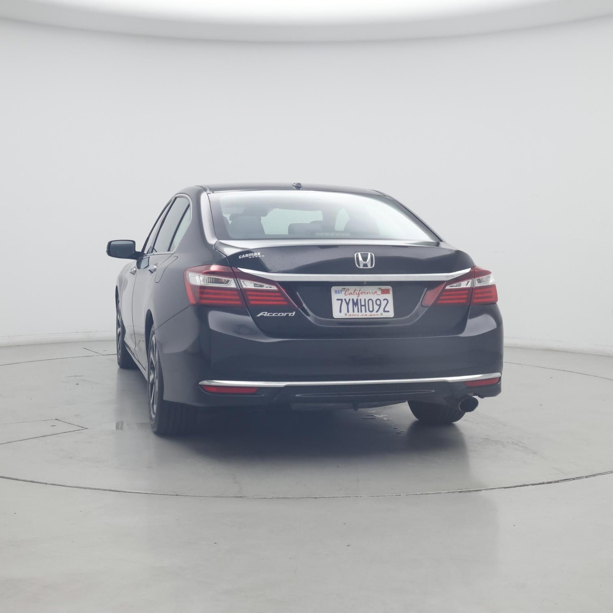 Thumbnail: 2017 Honda Accord - 2