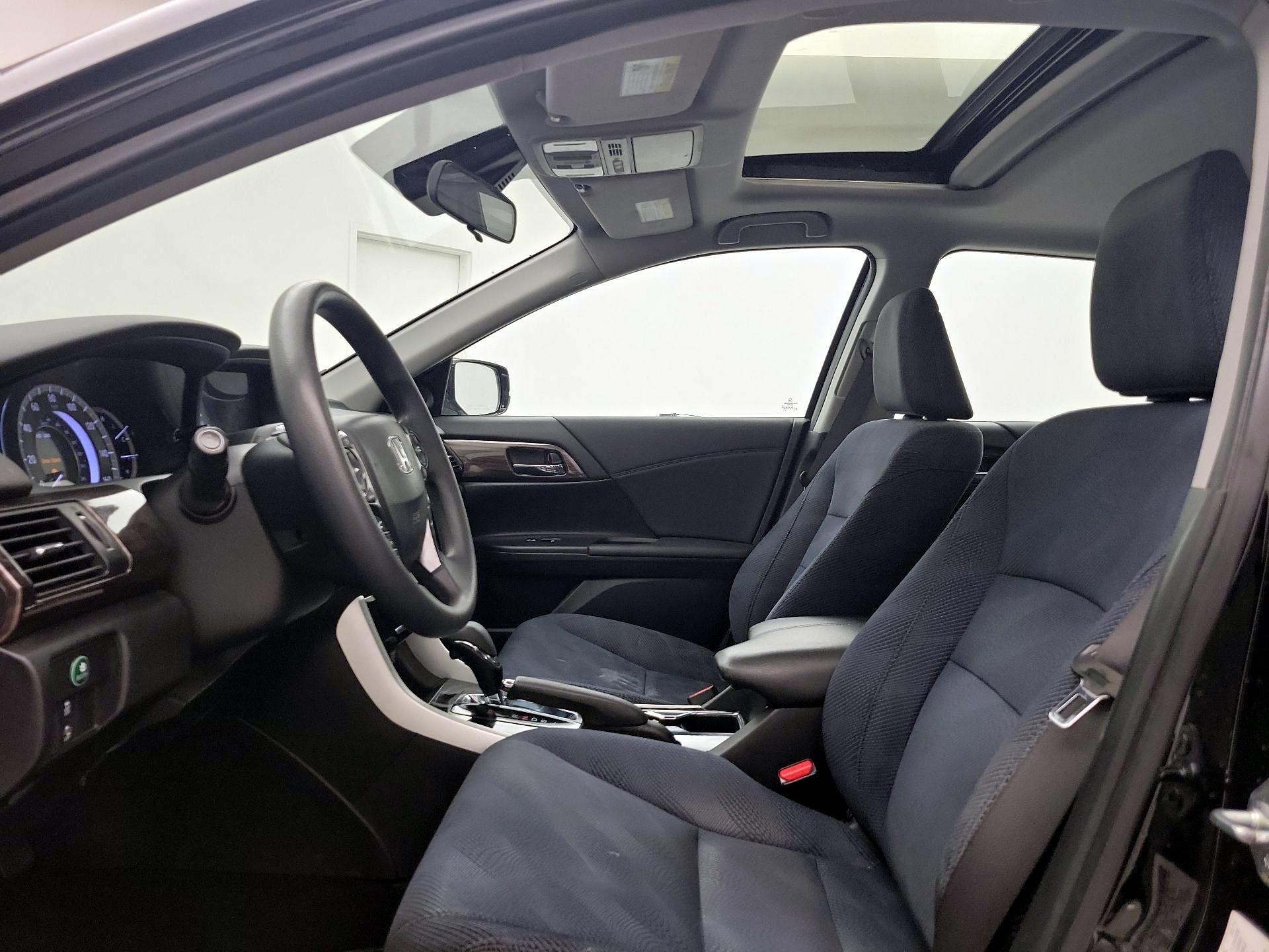 Thumbnail: 2017 Honda Accord - 19