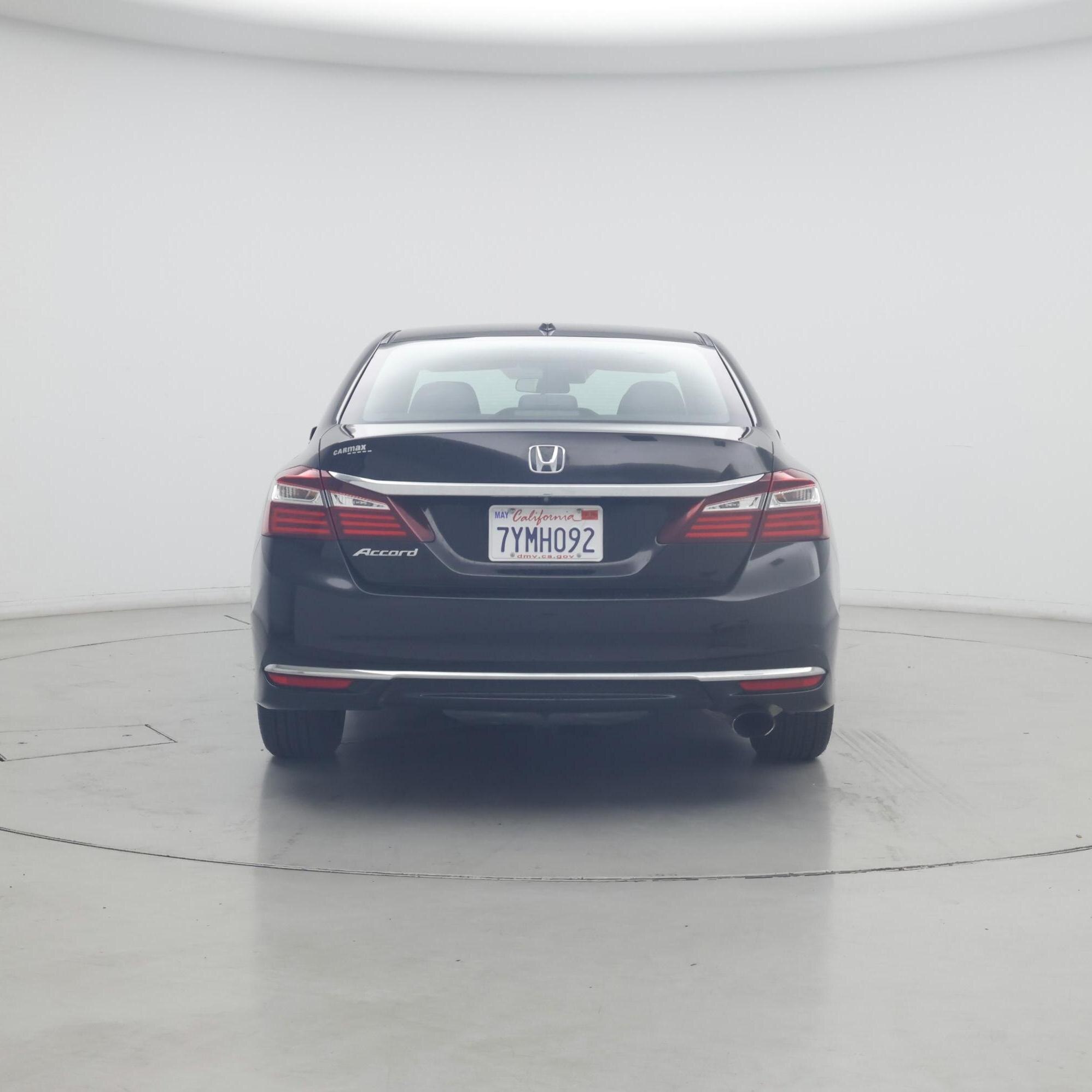 Thumbnail: 2017 Honda Accord - 8