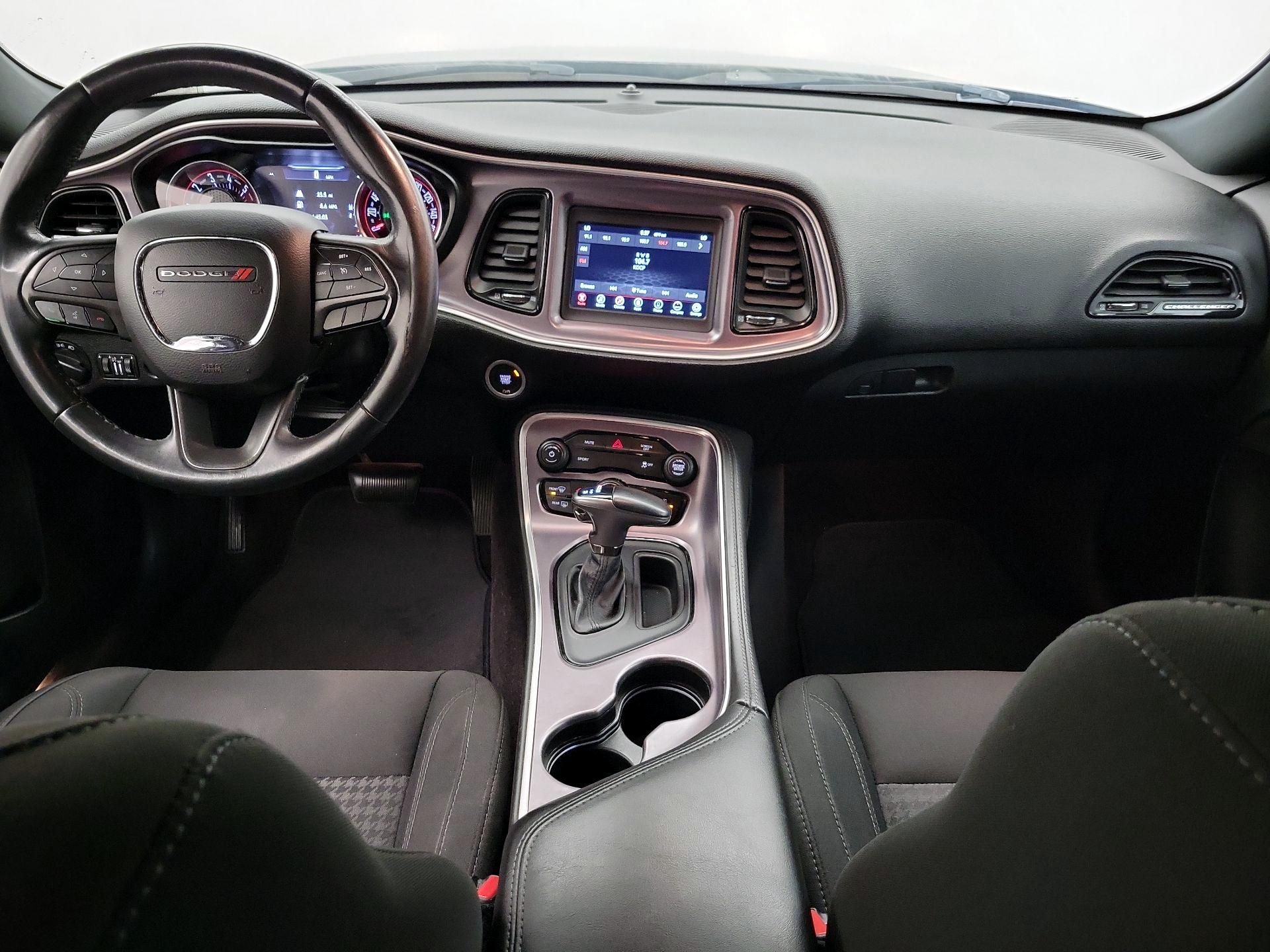 Thumbnail: 2019 Dodge Challenger - 9