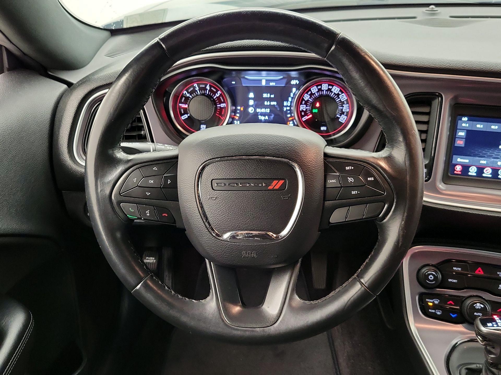 Thumbnail: 2019 Dodge Challenger - 10