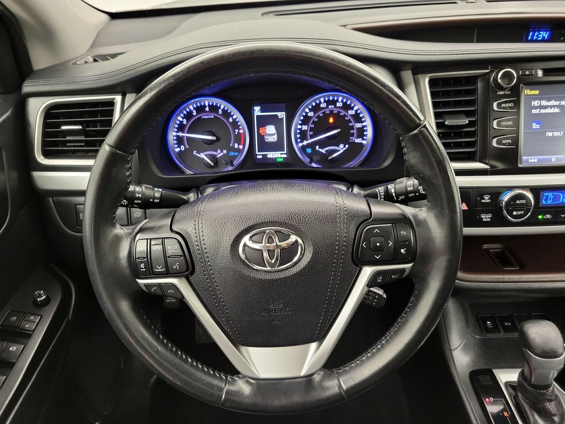 Thumbnail: 2019 Toyota Highlander - 10