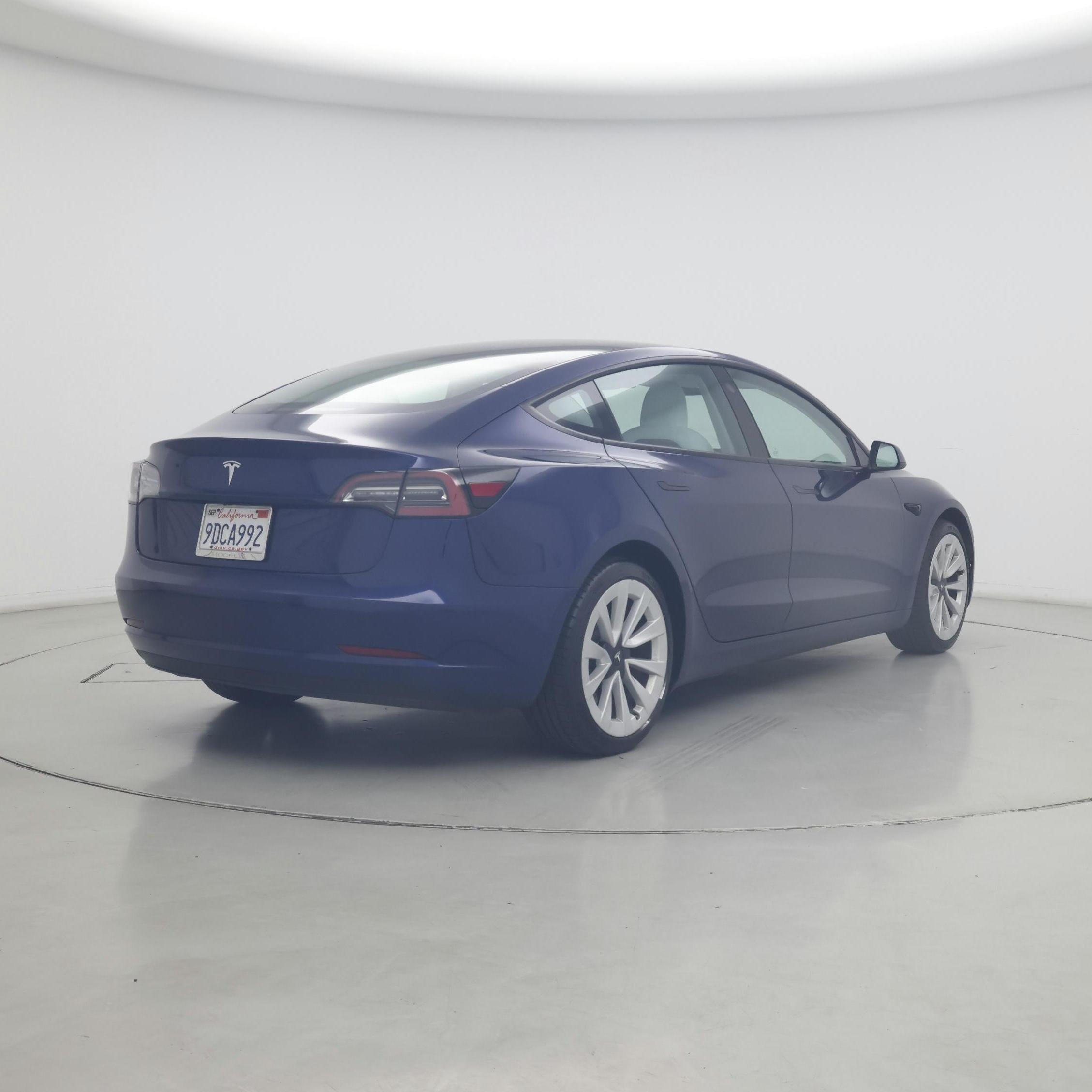 Thumbnail: 2022 Tesla Model 3 - 8