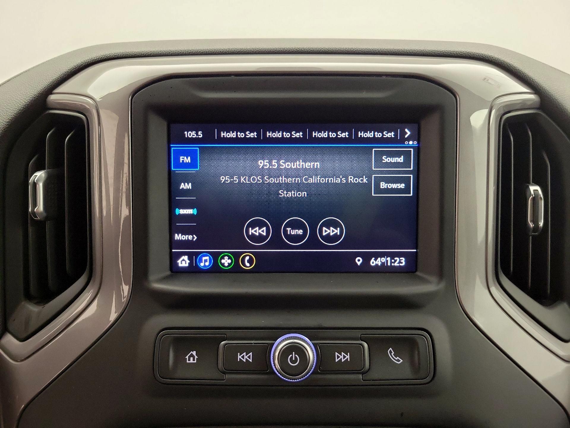 Thumbnail: 2021 Chevrolet Silverado 1500 - 15