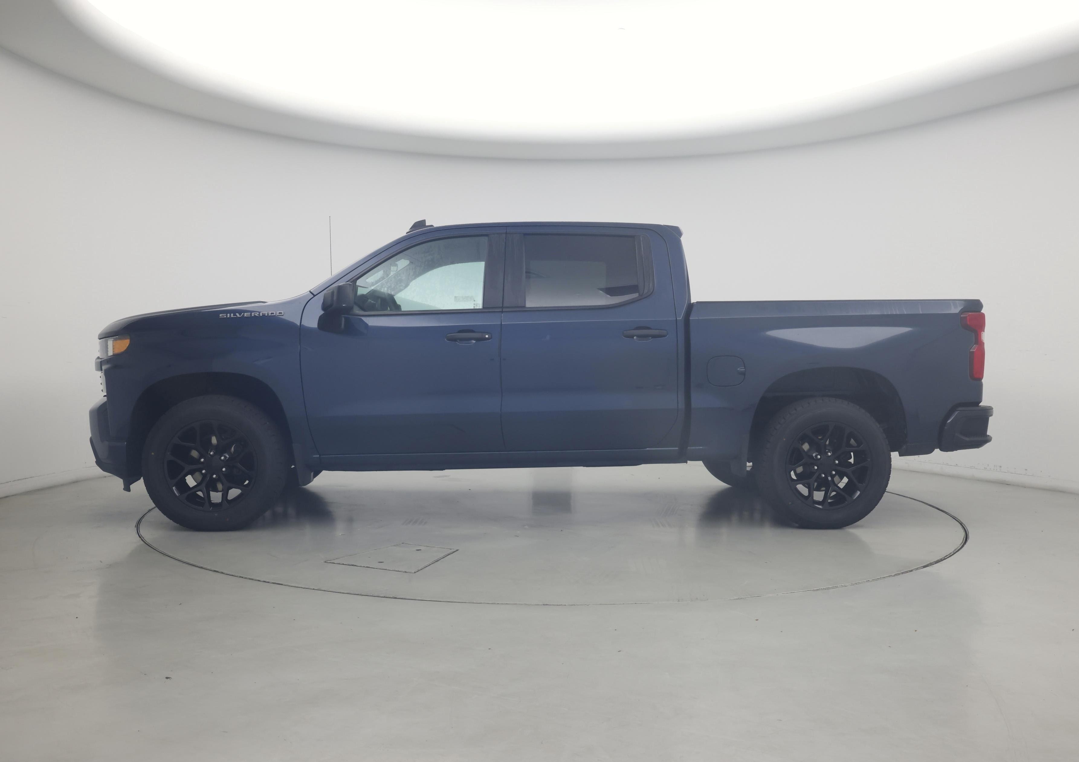 Thumbnail: 2021 Chevrolet Silverado 1500 - 3