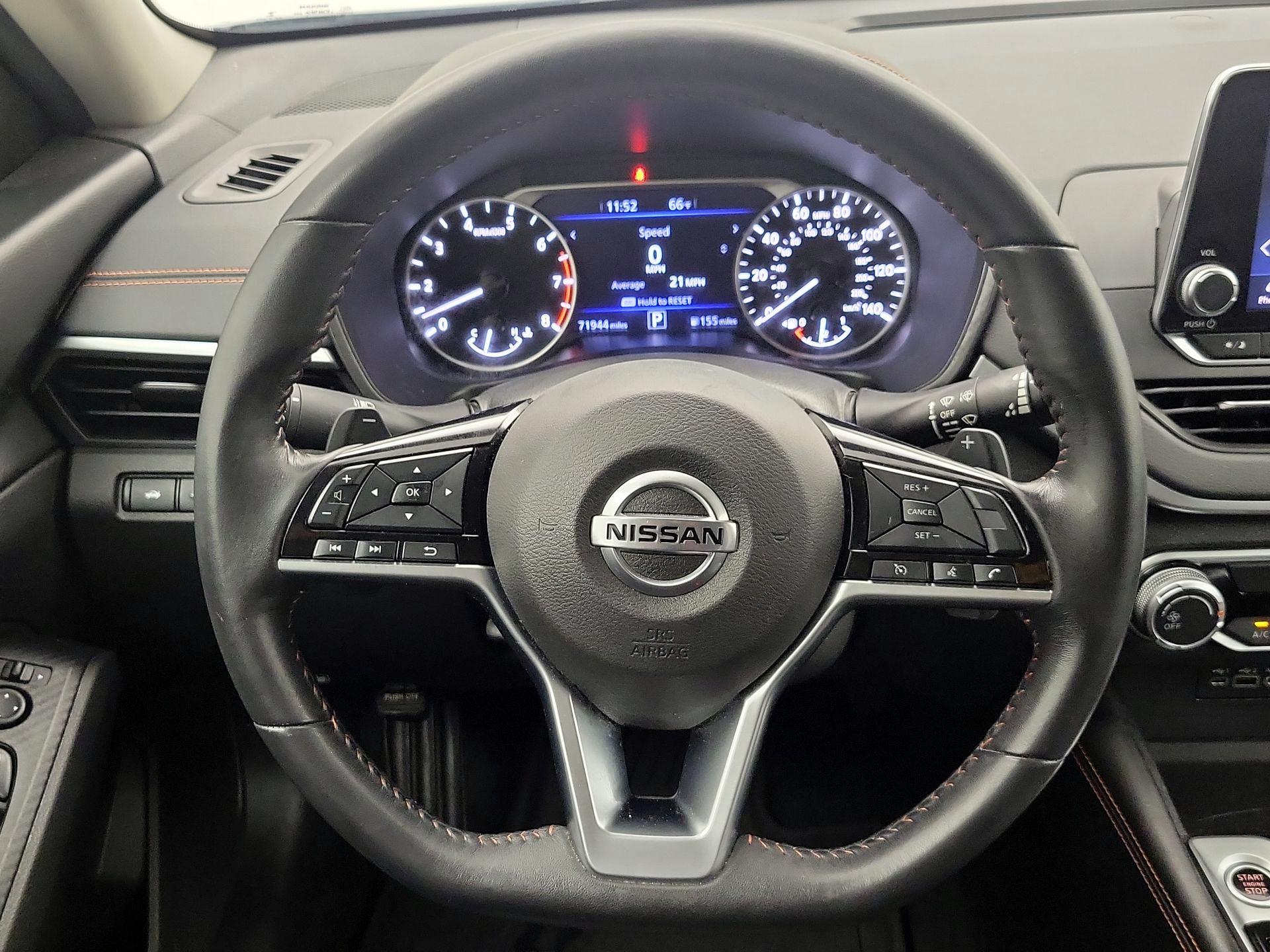 Thumbnail: 2019 Nissan Altima - 10