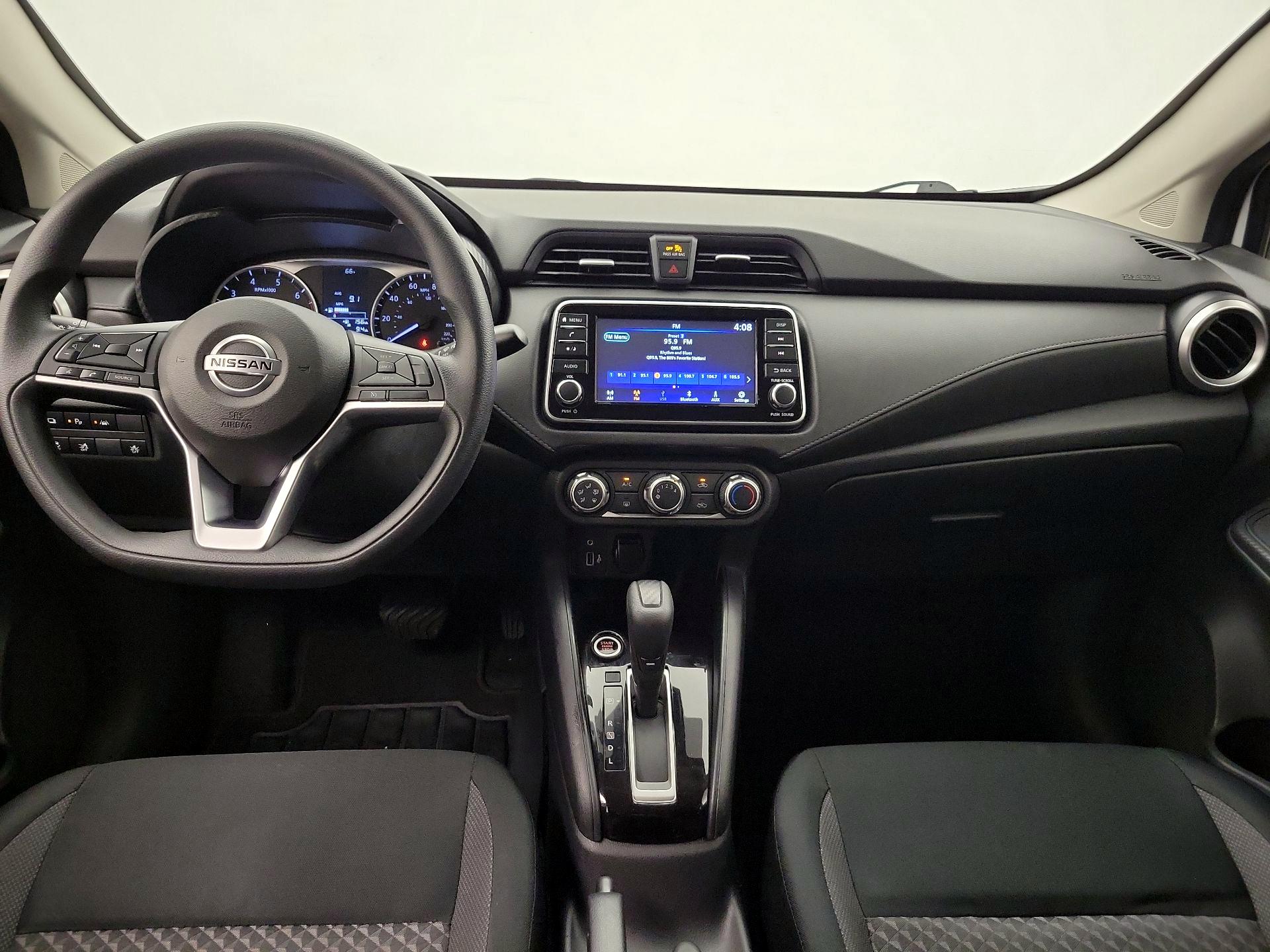 Thumbnail: 2020 Nissan Versa - 9