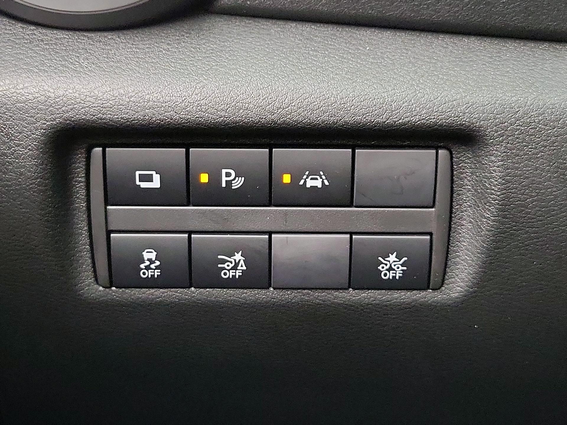 Thumbnail: 2020 Nissan Versa - 13