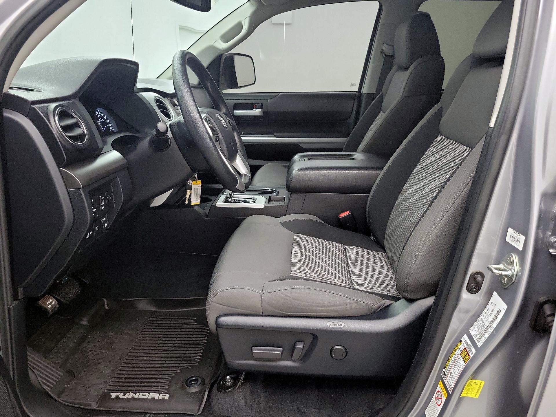 Thumbnail: 2018 Toyota Tundra - 11